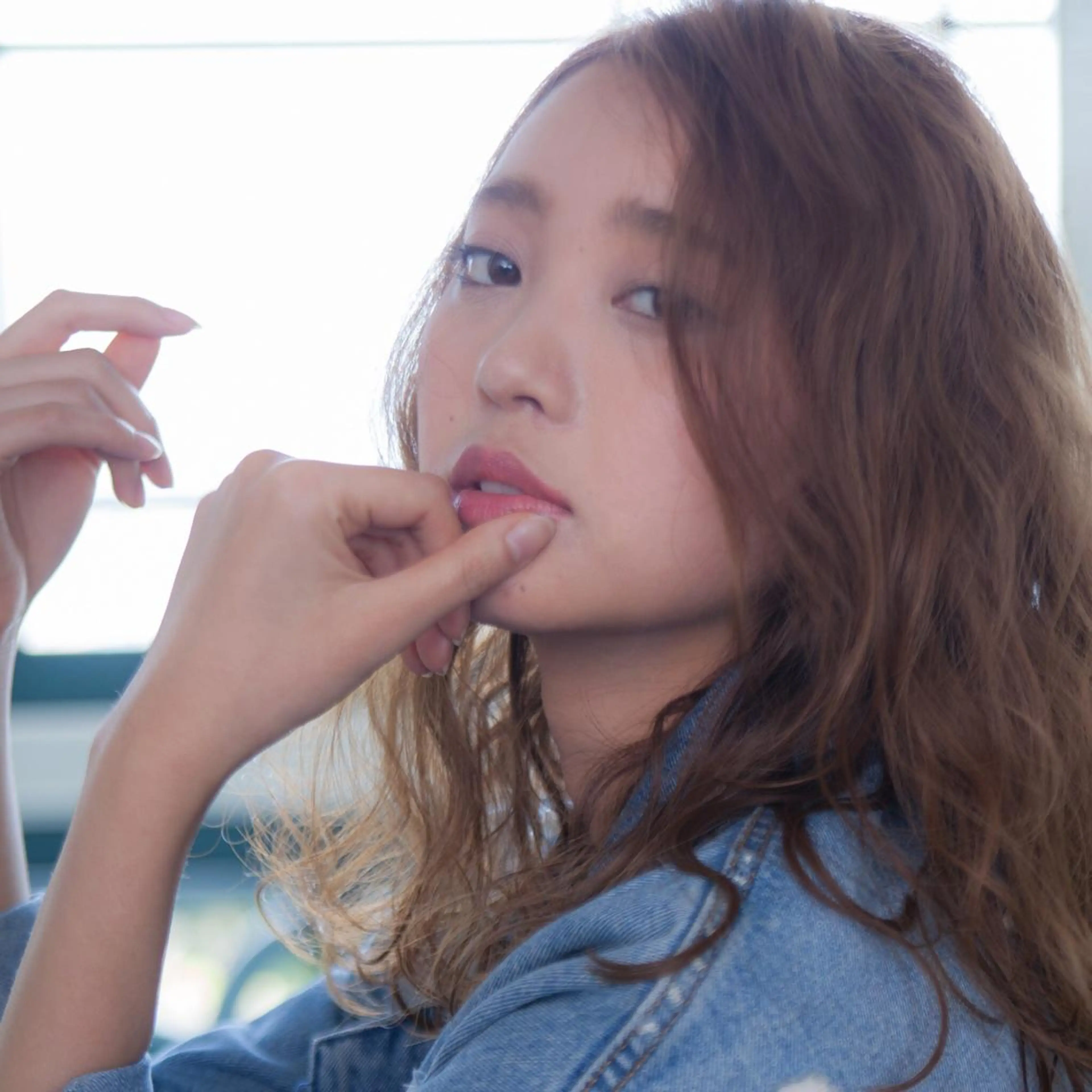 
![セミロング カラー ヘアアレンジ ベージュカラー ブラウンカラー カット ヘアカラー トリートメント 山北 咲子のヘアスタイル