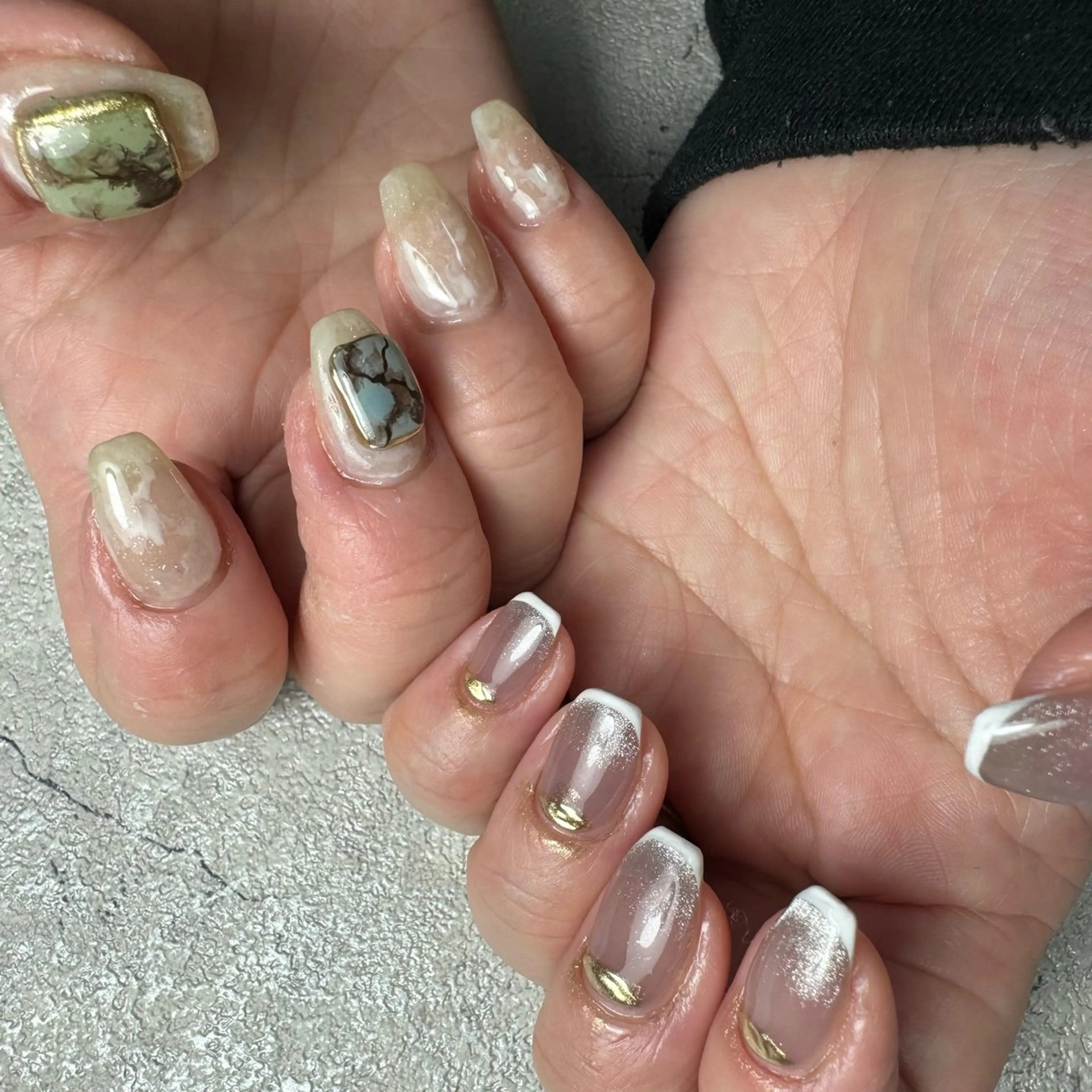ネイル アートネイル フレンチネイル ジェルネイル マグネットネイル 持ち込み ハンドネイル flowers nailのネイルデザイン