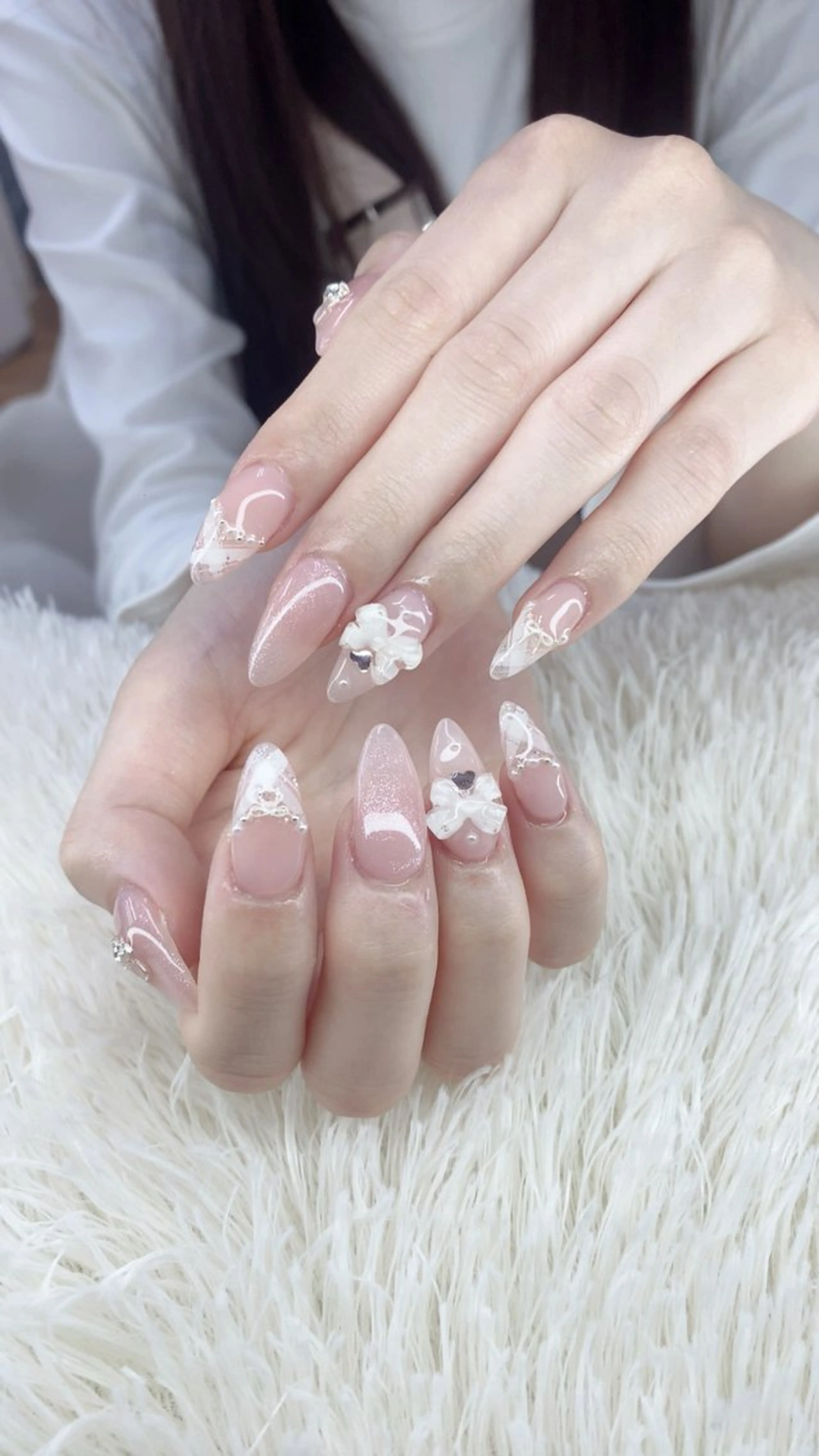 ネイル フットネイル フレンチネイル 韓国ネイル ニュアンスネイル オフィスネイル ハンドネイル hara nail所属・nguyen thi leのネイルデザイン