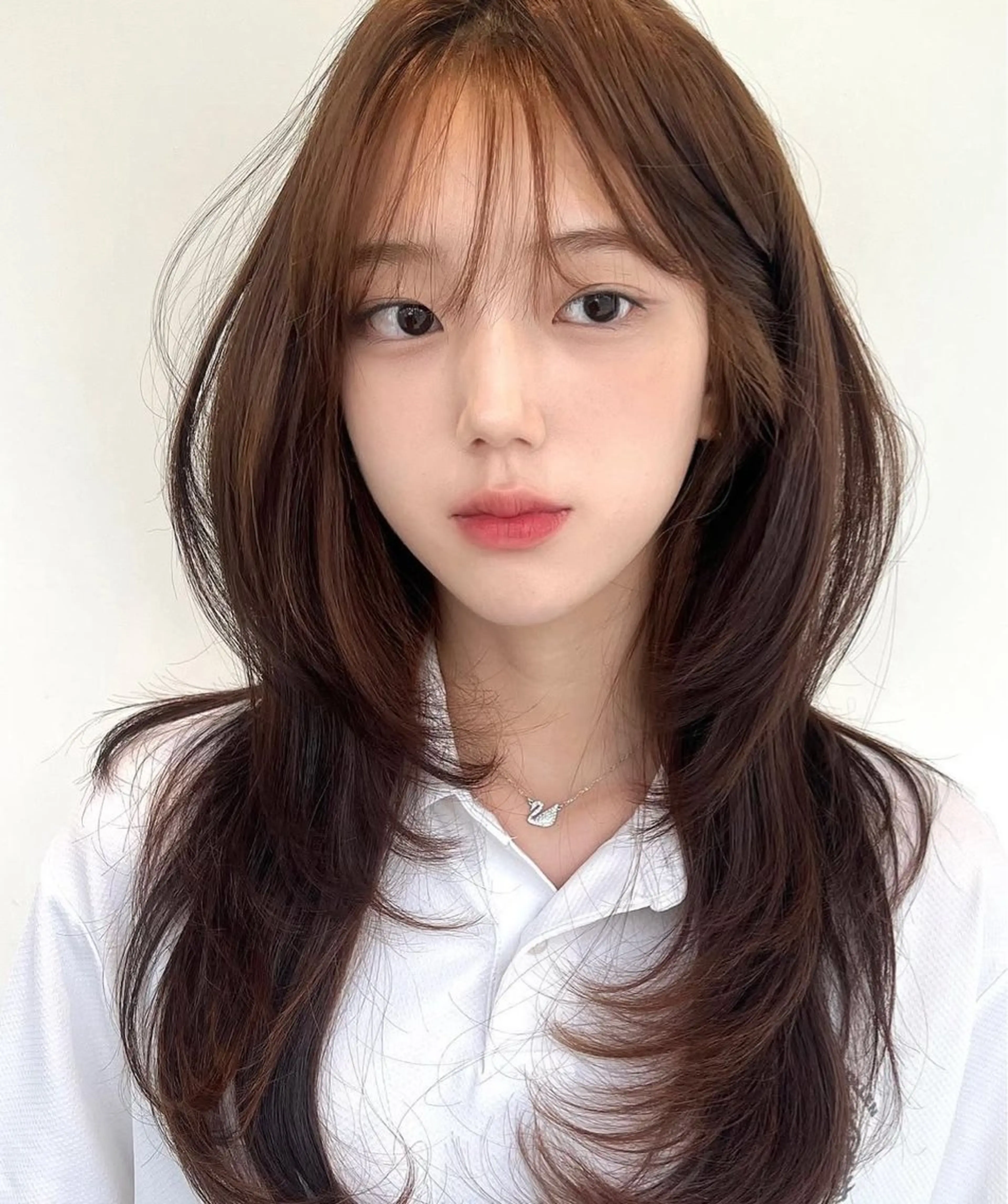 セミロング salowin 原宿 aroa所属・韓国／ハッシュカット ／透明感カラー／金野のヘアスタイル