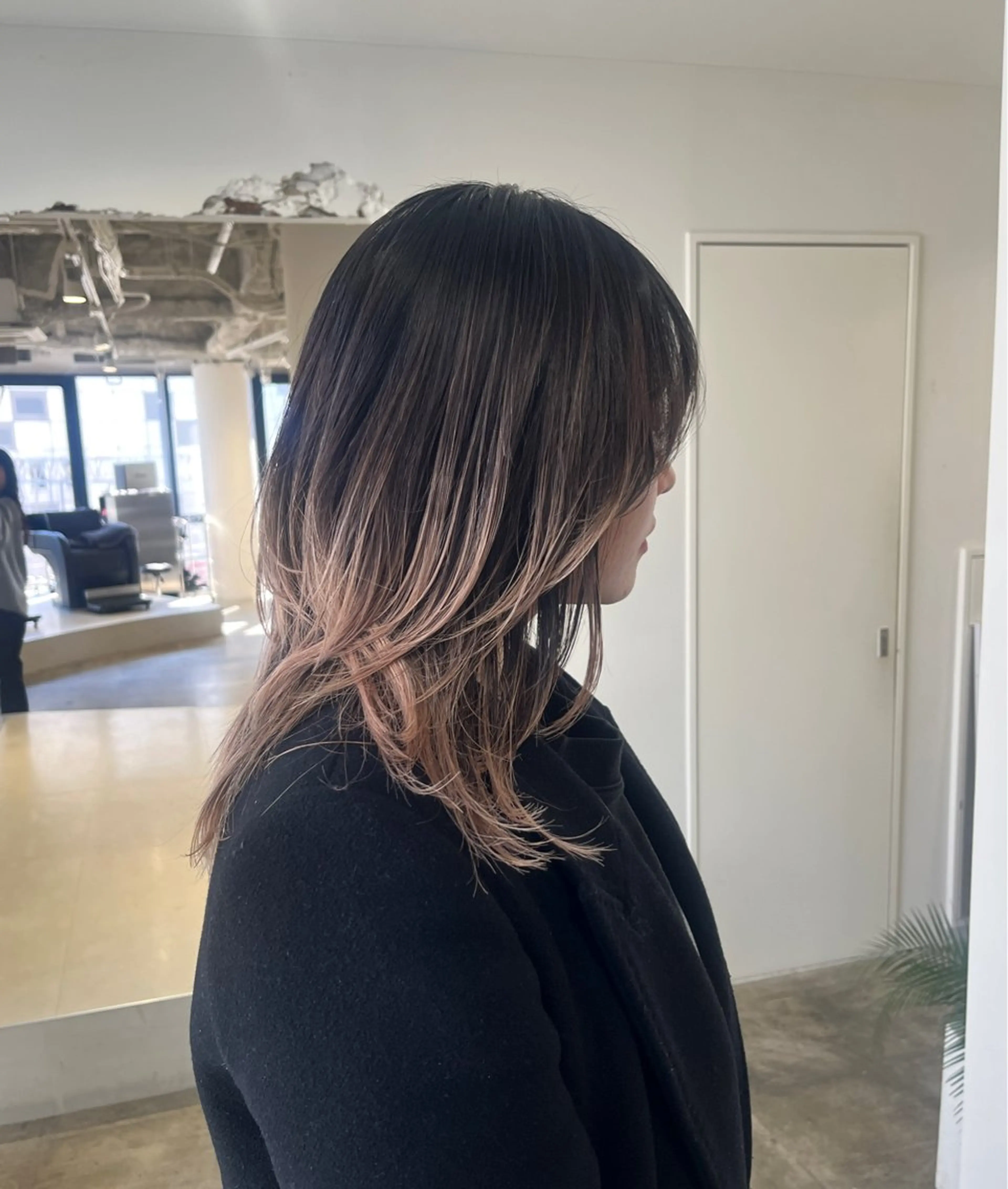 ロング レイヤーカット カット ヘアカラー Shion/ レイヤー/髪質改善のヘアスタイル