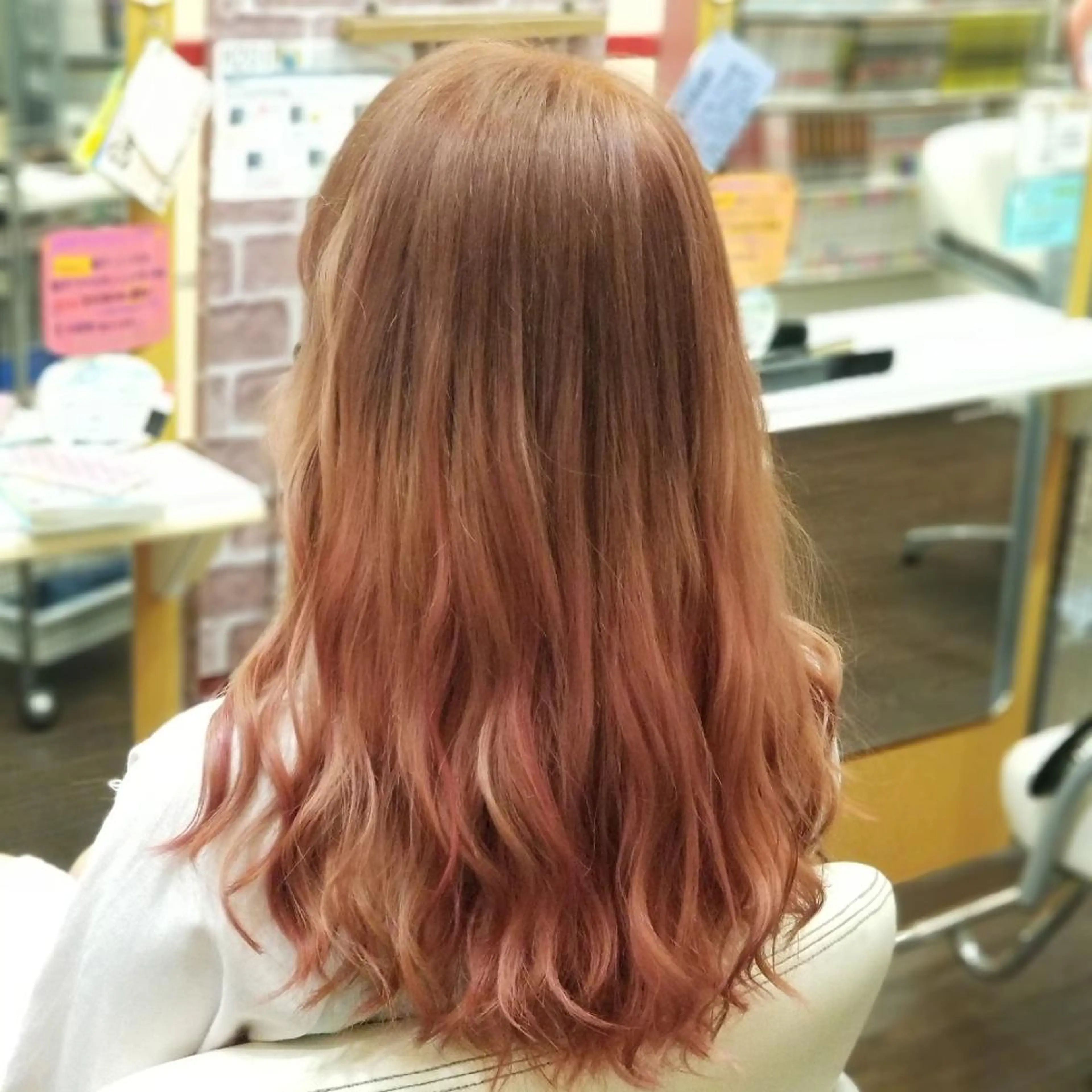 セミロング カット ヘアカラー トリートメント 植田 修平/エクステ /髪質改善カラーのヘアスタイル