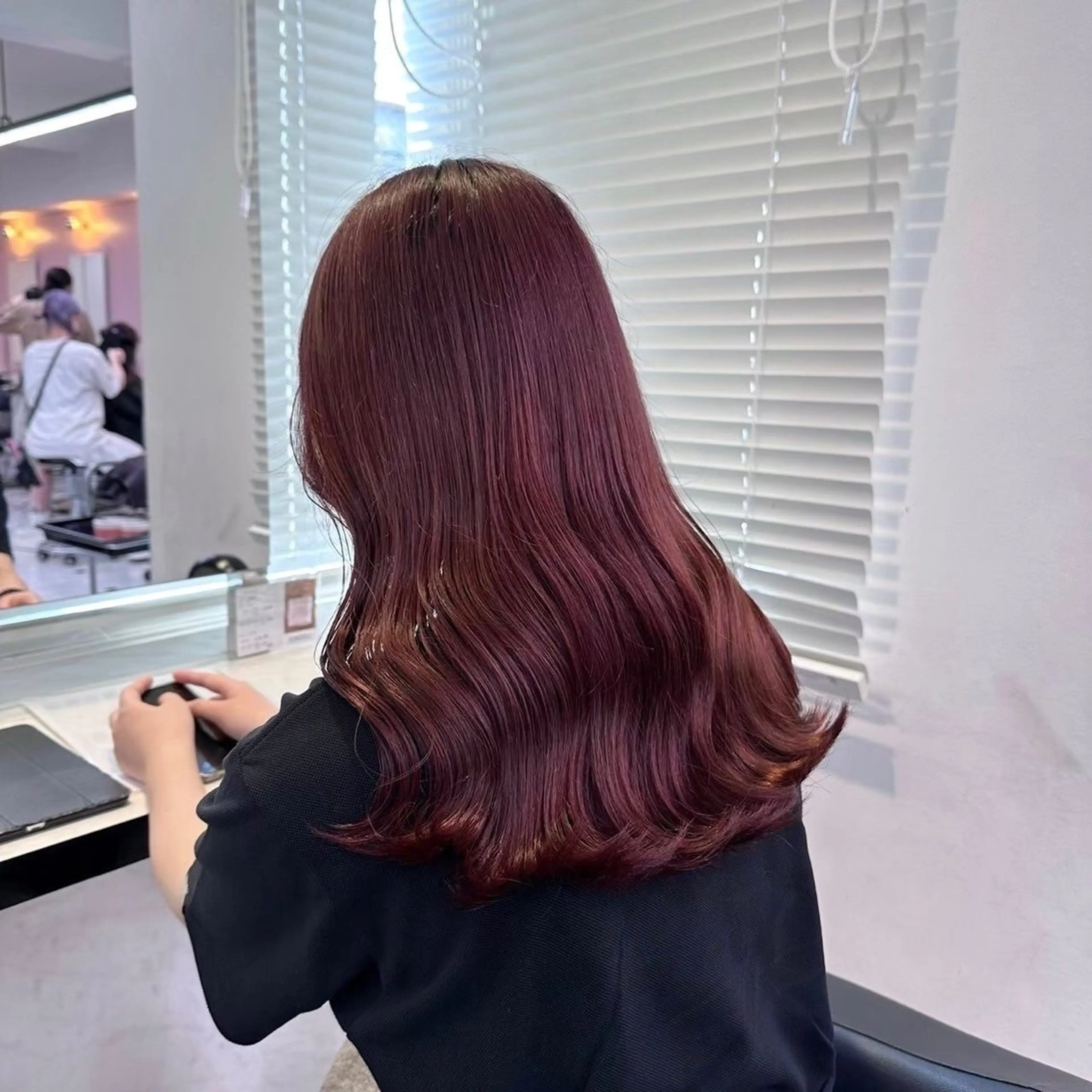カラー momoka/茶屋町 /艶髪カラーのヘアスタイル
