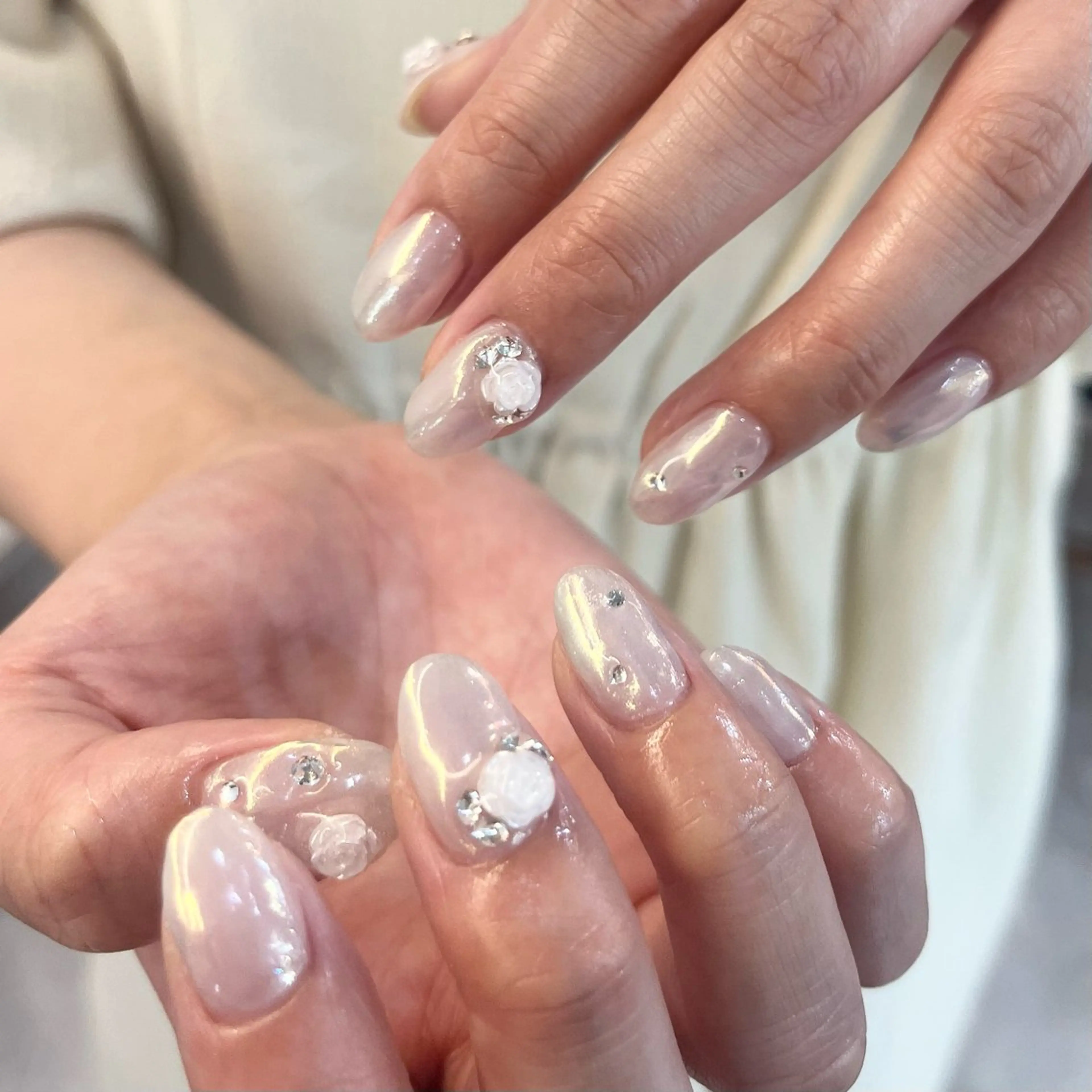 ネイル ミラーネイル ホワイト ハンドネイル Ibuki 🎀仙台パルコ🎀のネイルデザイン