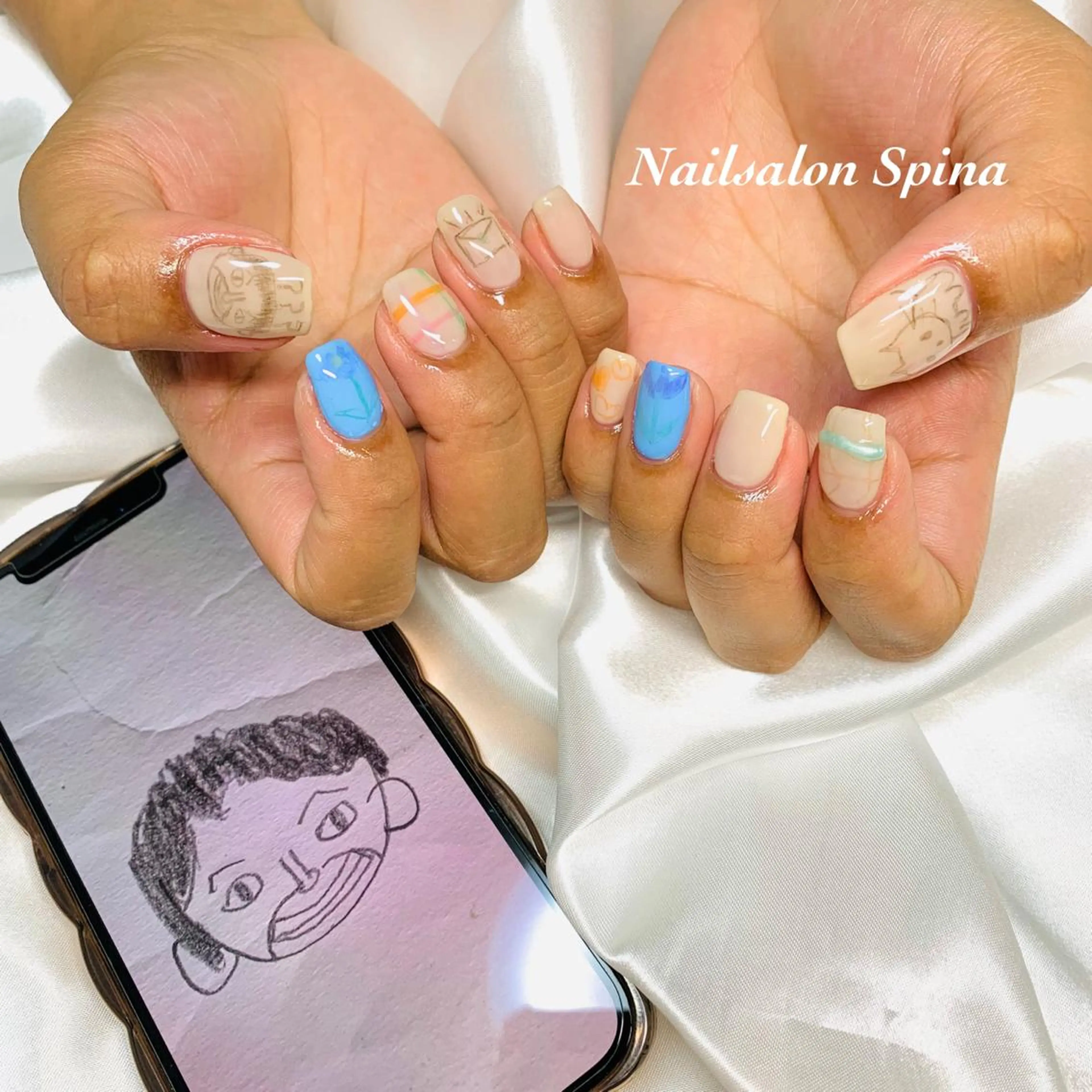 ネイル アートネイル ジェルネイル パラジェル ホワイト Nailsalon Spina 琴美のネイルデザイン