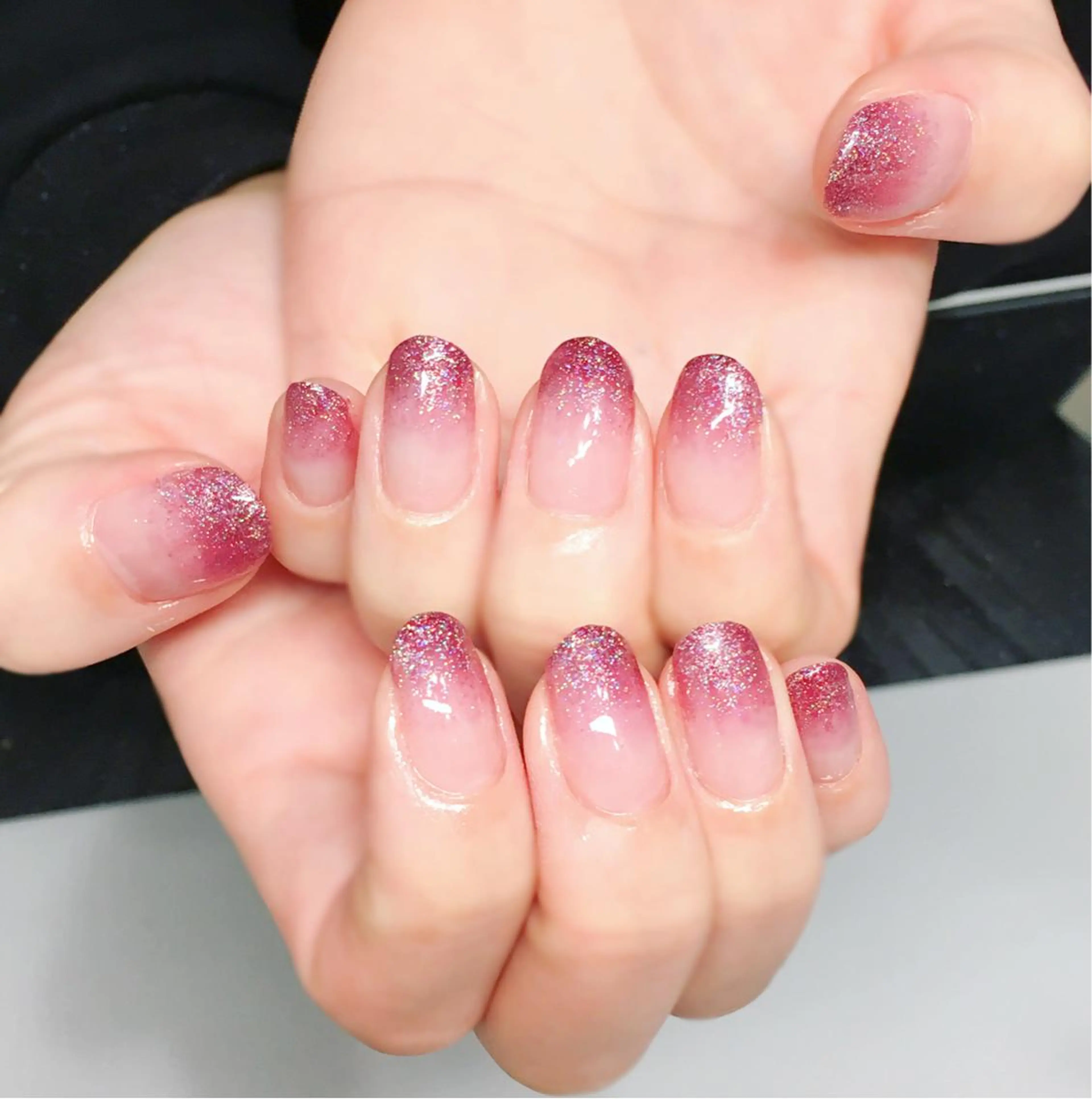 ネイル ジェルネイル グラデーション キラキラネイル ラメ(グリッター) ラメグラデーション Nyanco Nailのネイルデザイン