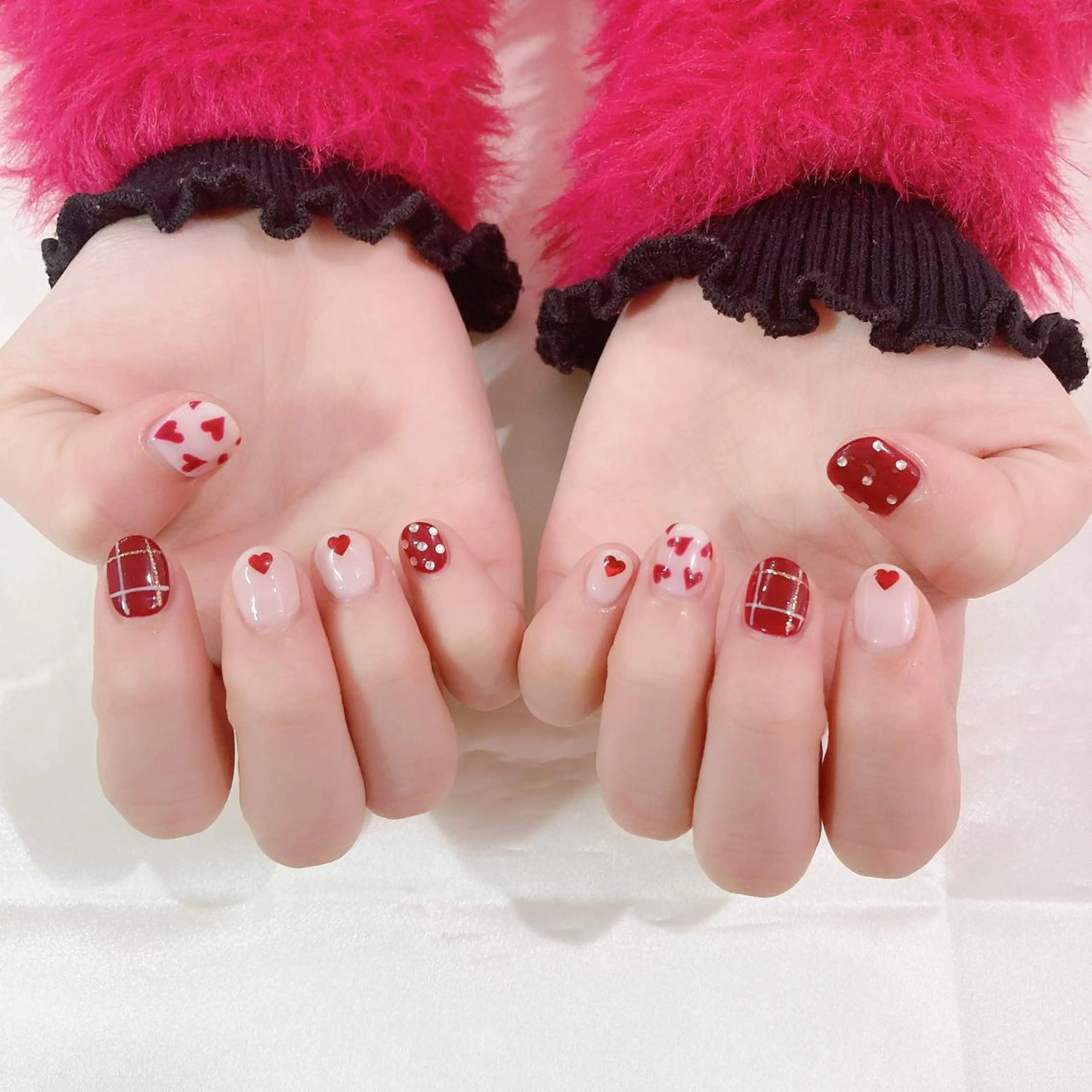 ネイル ボルドー ジェルネイル ハート パラジェル 冬ネイル ハンドネイル Nail Kのネイルデザイン