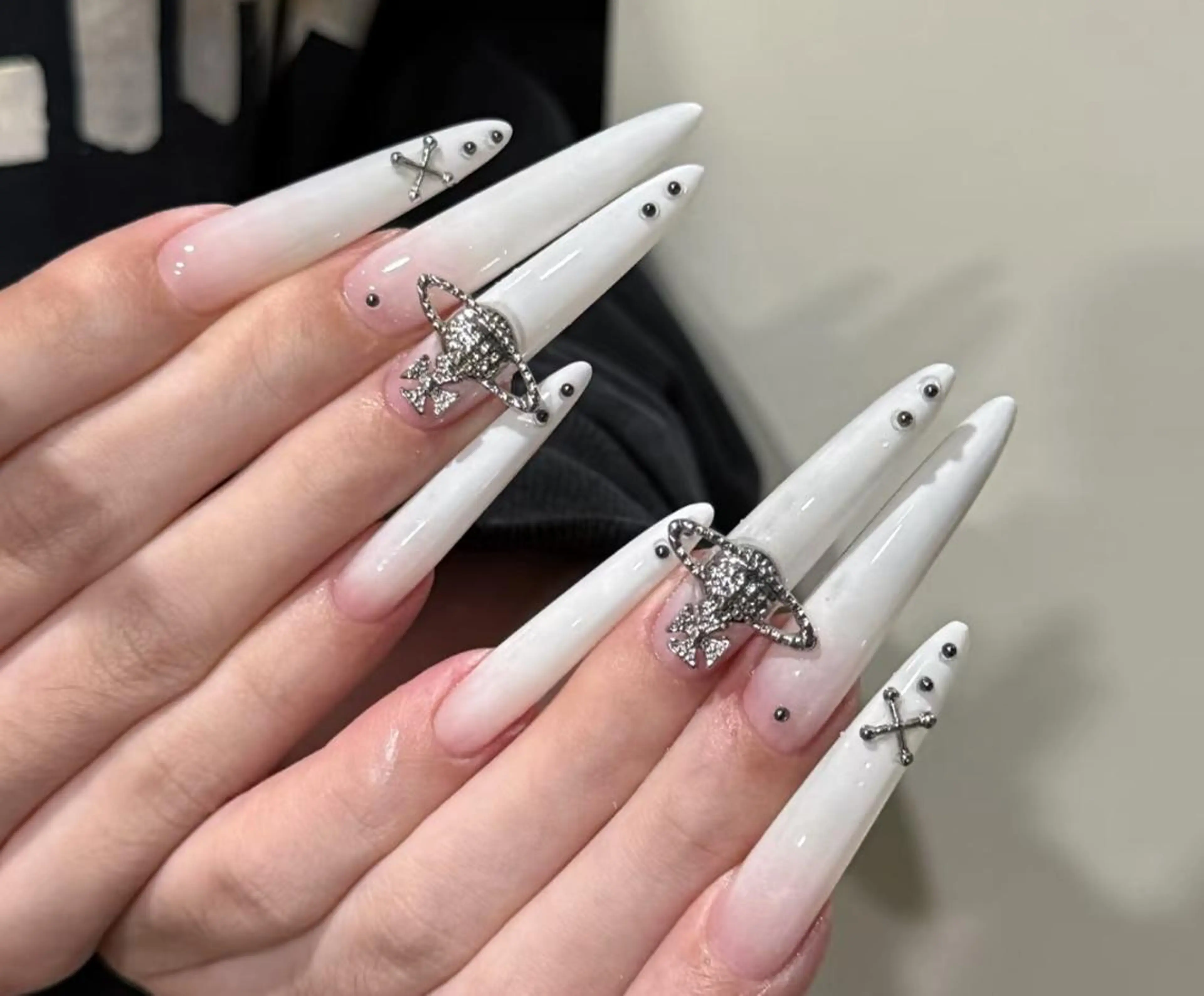 ネイル ハンドネイル ハンドケア 🍑 momo_nailのネイルデザイン
