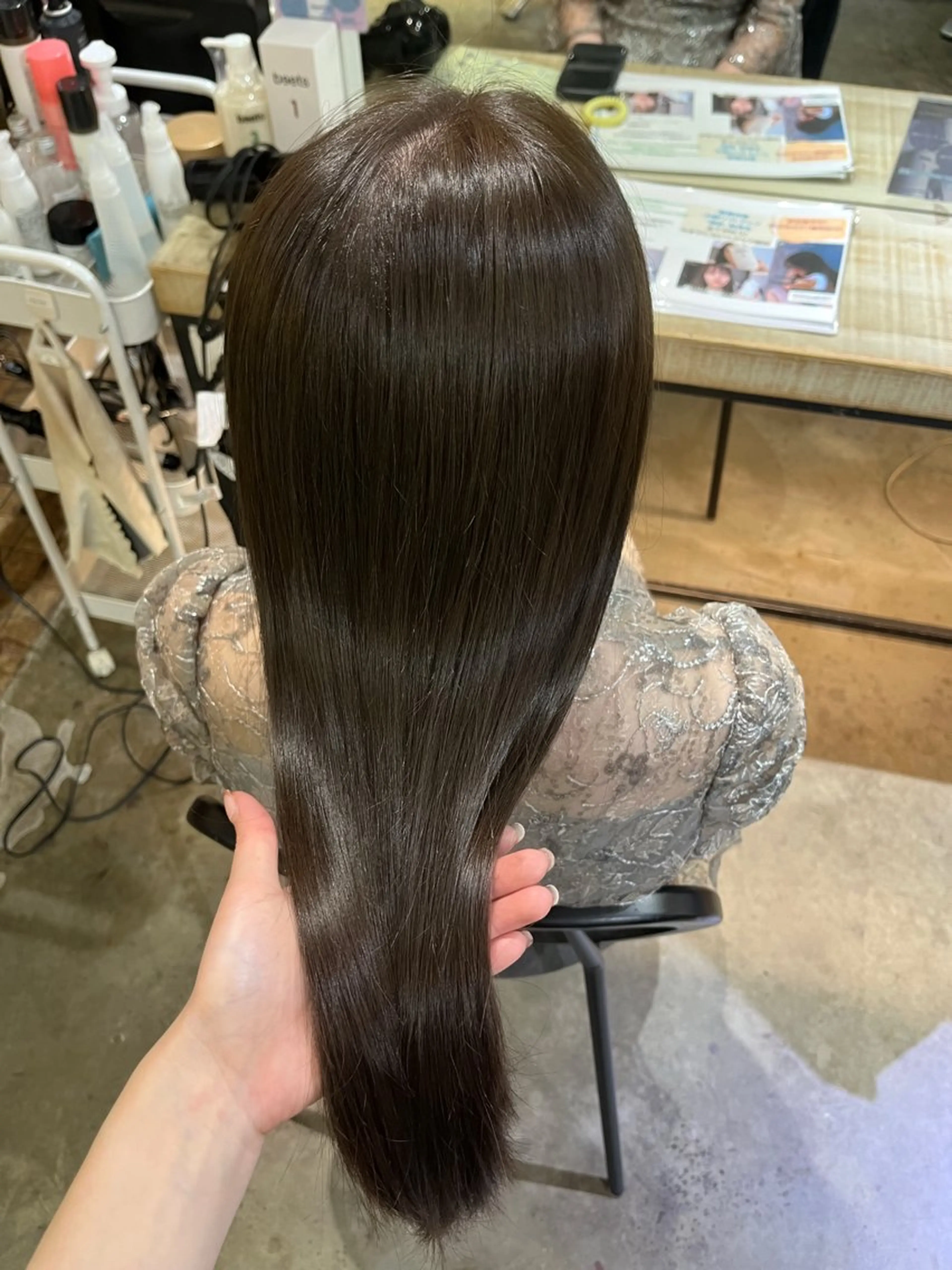 ロング カット ヘアカラー トリートメント 顔まわりカット/ 艶感カラー/sikiのヘアスタイル