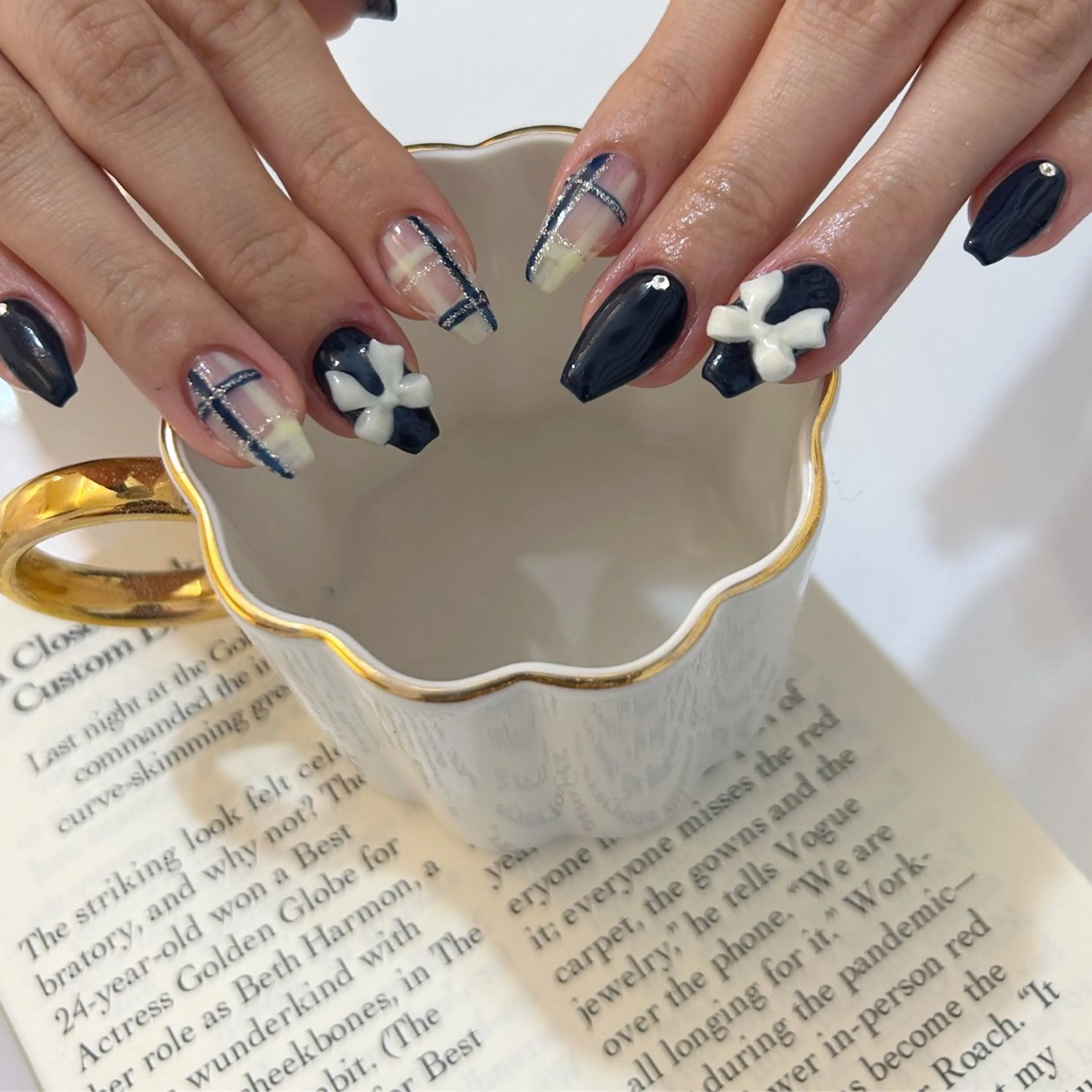 ネイル ハンドネイル ViViA momokaのネイルデザイン