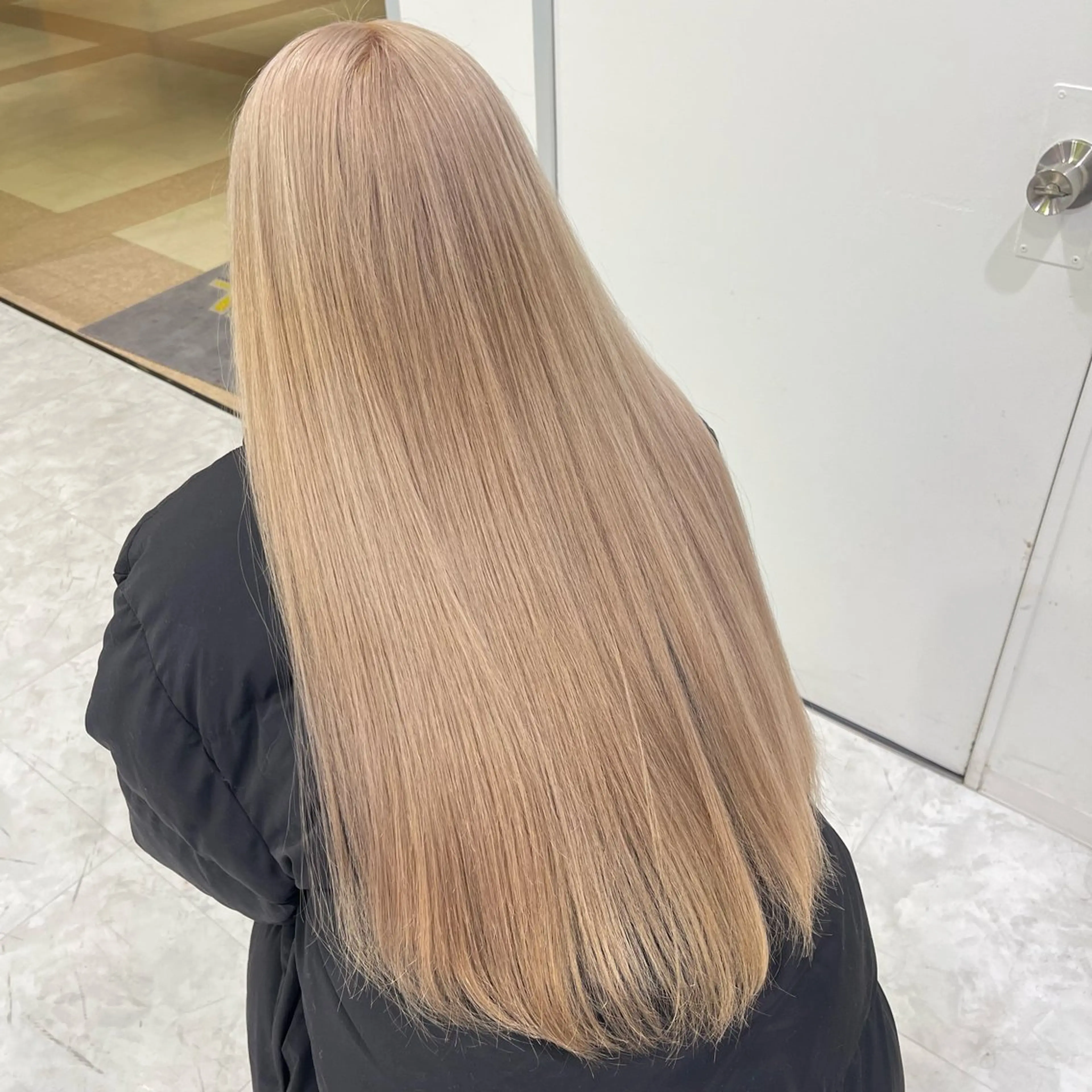 ロング カラー ヘアカラー トリートメント ヘアセット ベージュ‎/ダブルカ ラー/RINKA🎀のヘアスタイル