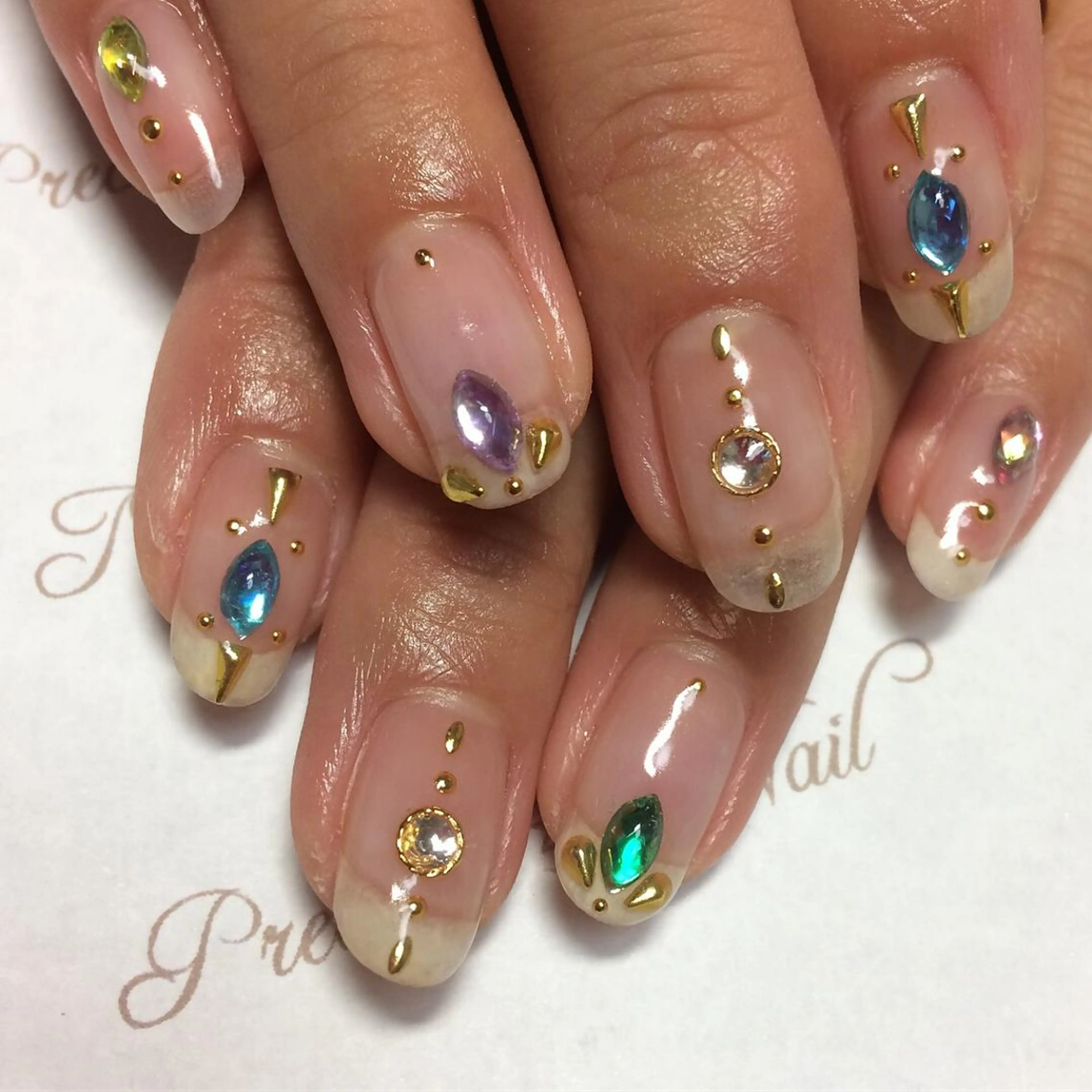 ネイル preciosa.nail所属・久場 晴美のネイルデザイン