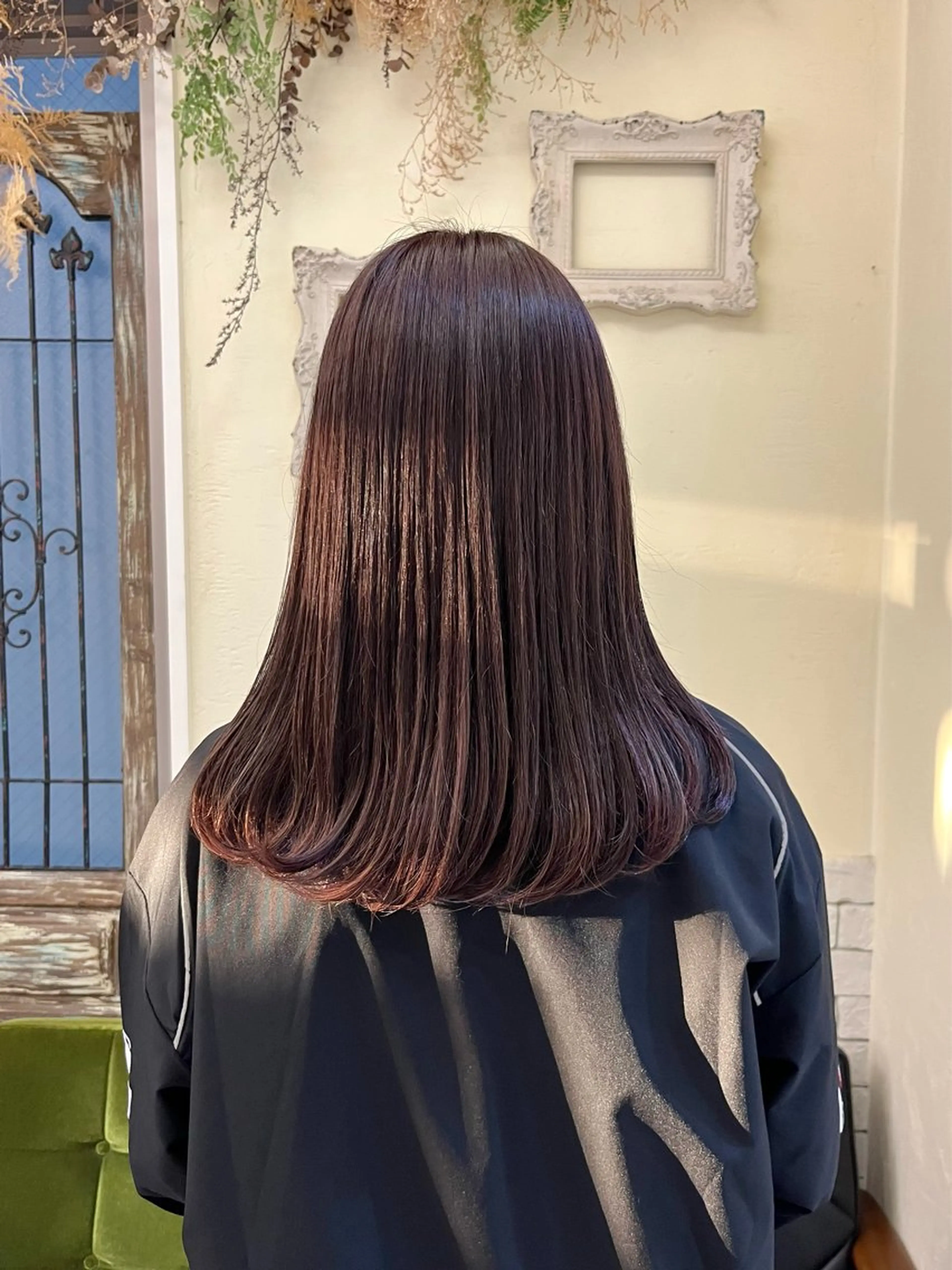 カラー 池谷 茉耶のヘアスタイル