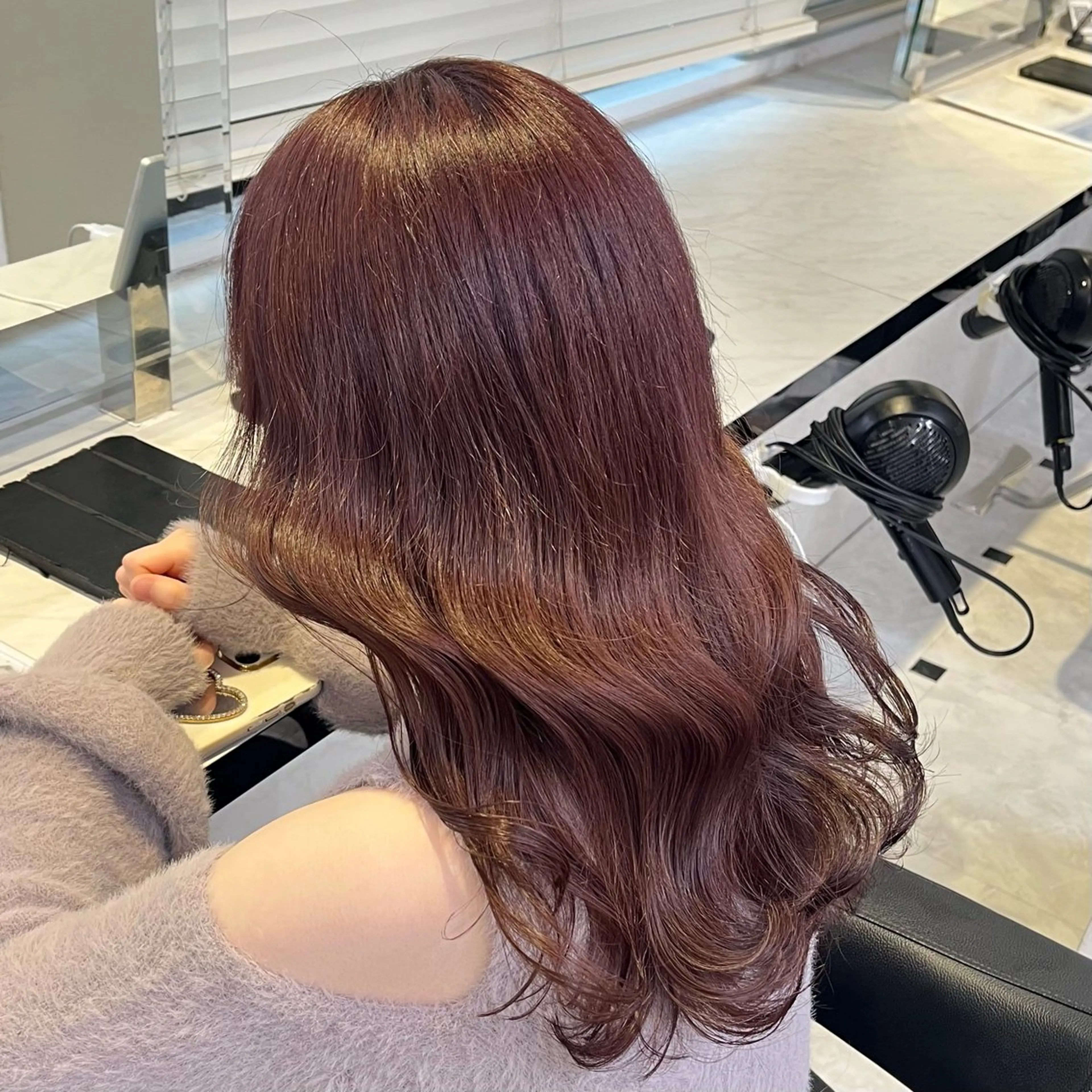 カラー 韓国ガーリー🤍暖 色カラー🤍misaのヘアスタイル
