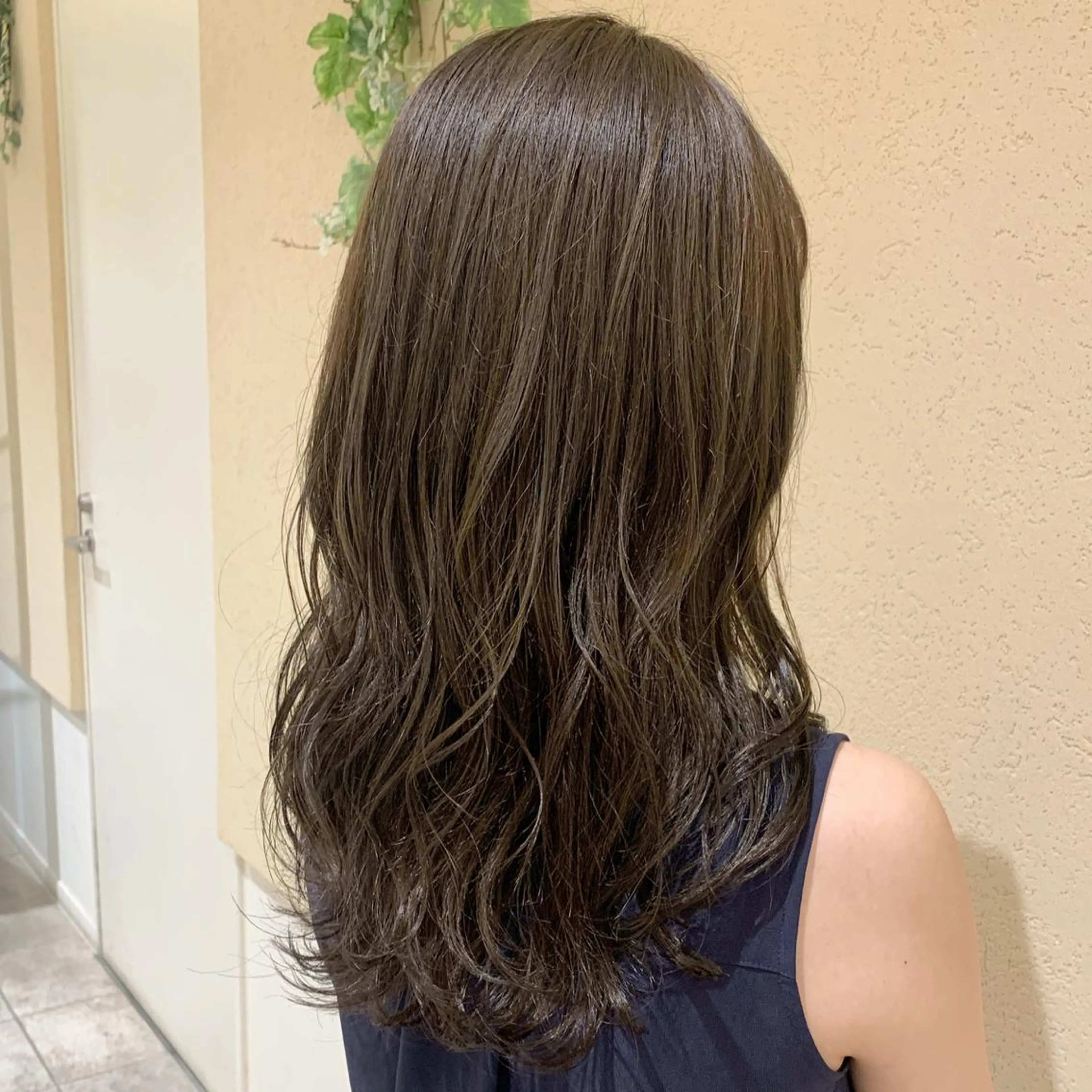 ロング カラー ベージュカラー オリーブベージュ GO TODAY SHAiRE SALON所属・𝒢𝒾𝓇𝓁𝓎 ⑅　𝓎𝓊𝓀𝒶のヘアスタイル