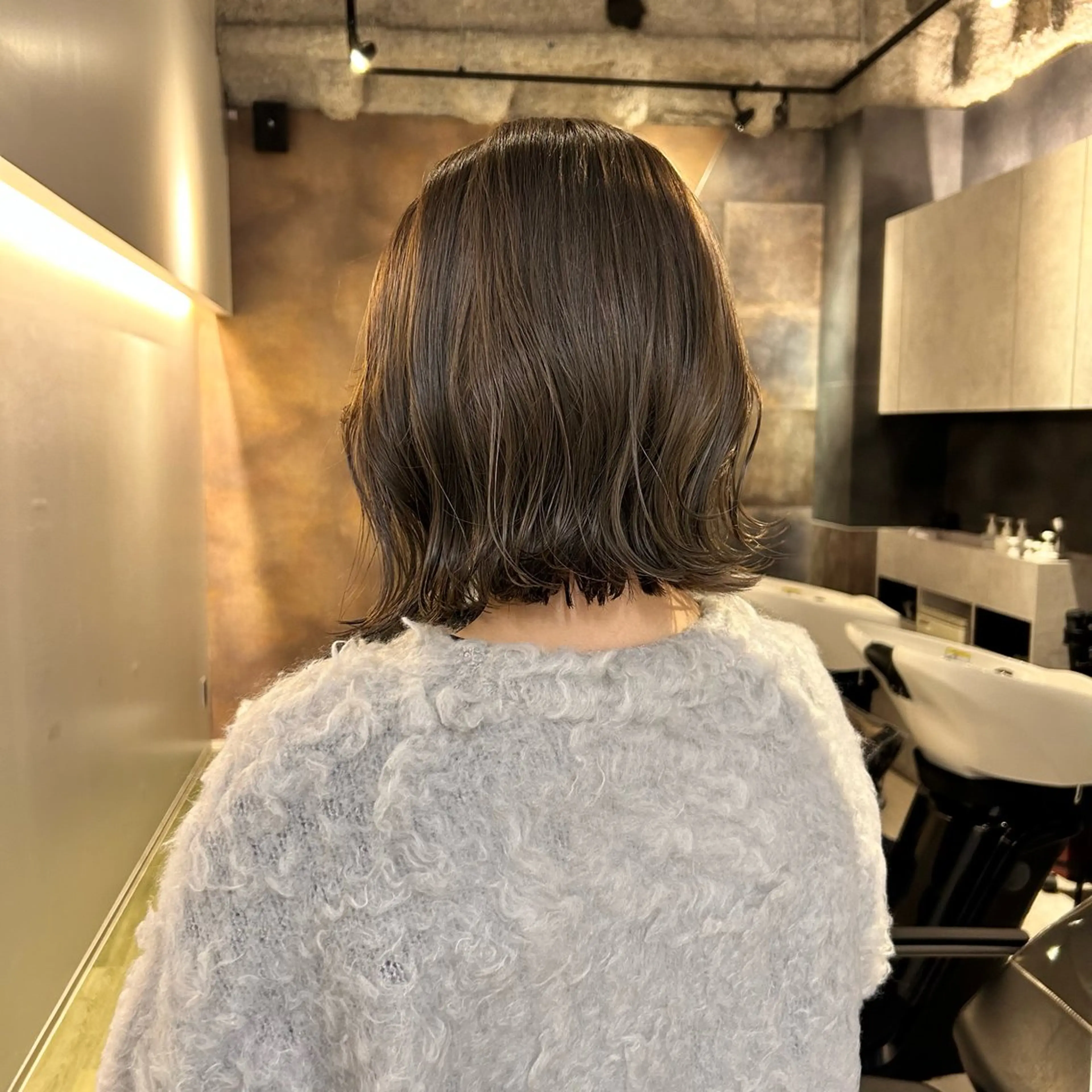 ミディアム カラー カット ヘアカラー GO TODAY SHAiRE SALON所属・SAKINO． ベージュカラーのヘアスタイル