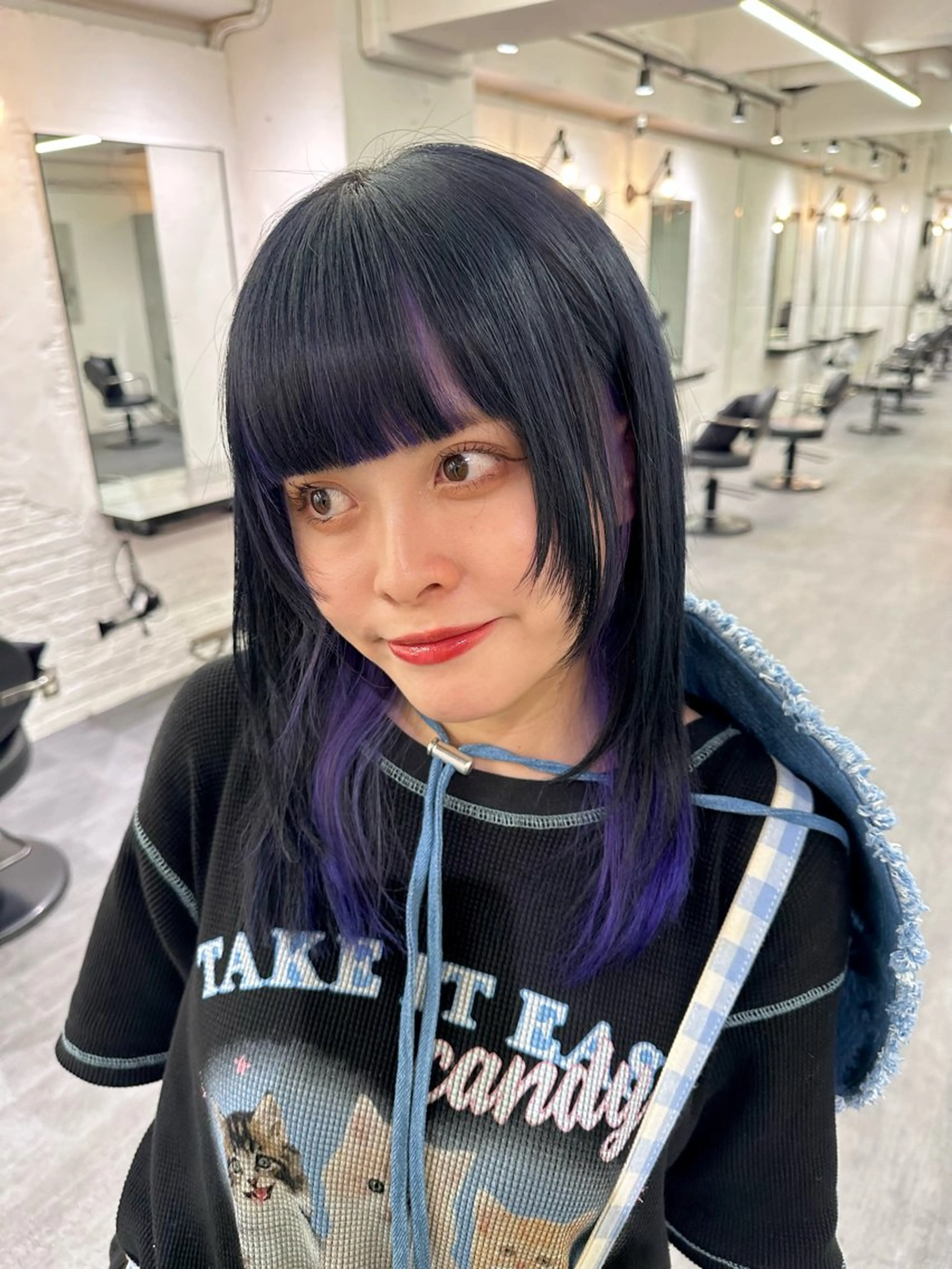 ミディアム カラー カット ヘアカラー トリートメント 梅田ハイトーン チダ ヒナノのヘアスタイル