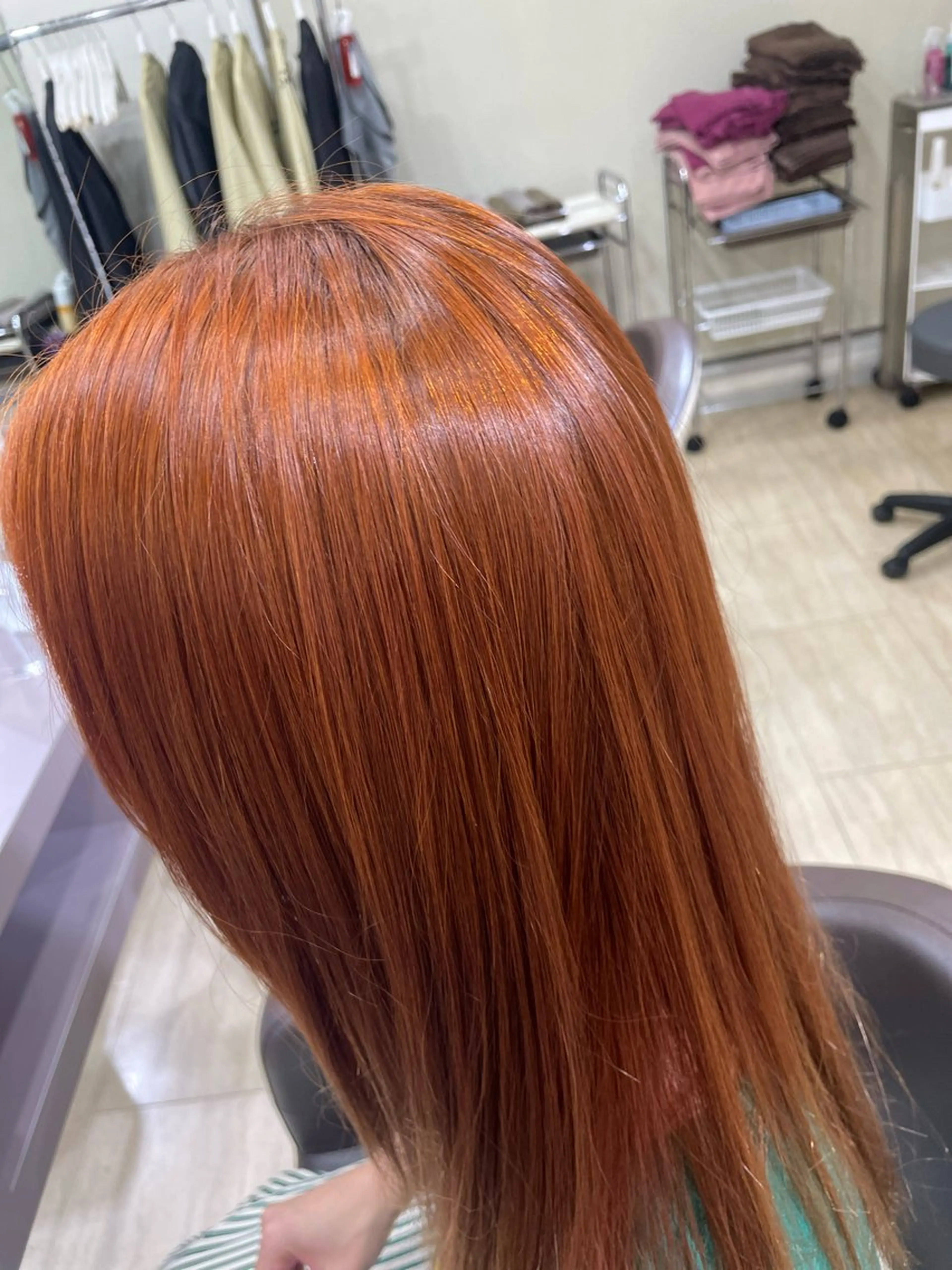 カラー 海野 黎茉のヘアスタイル