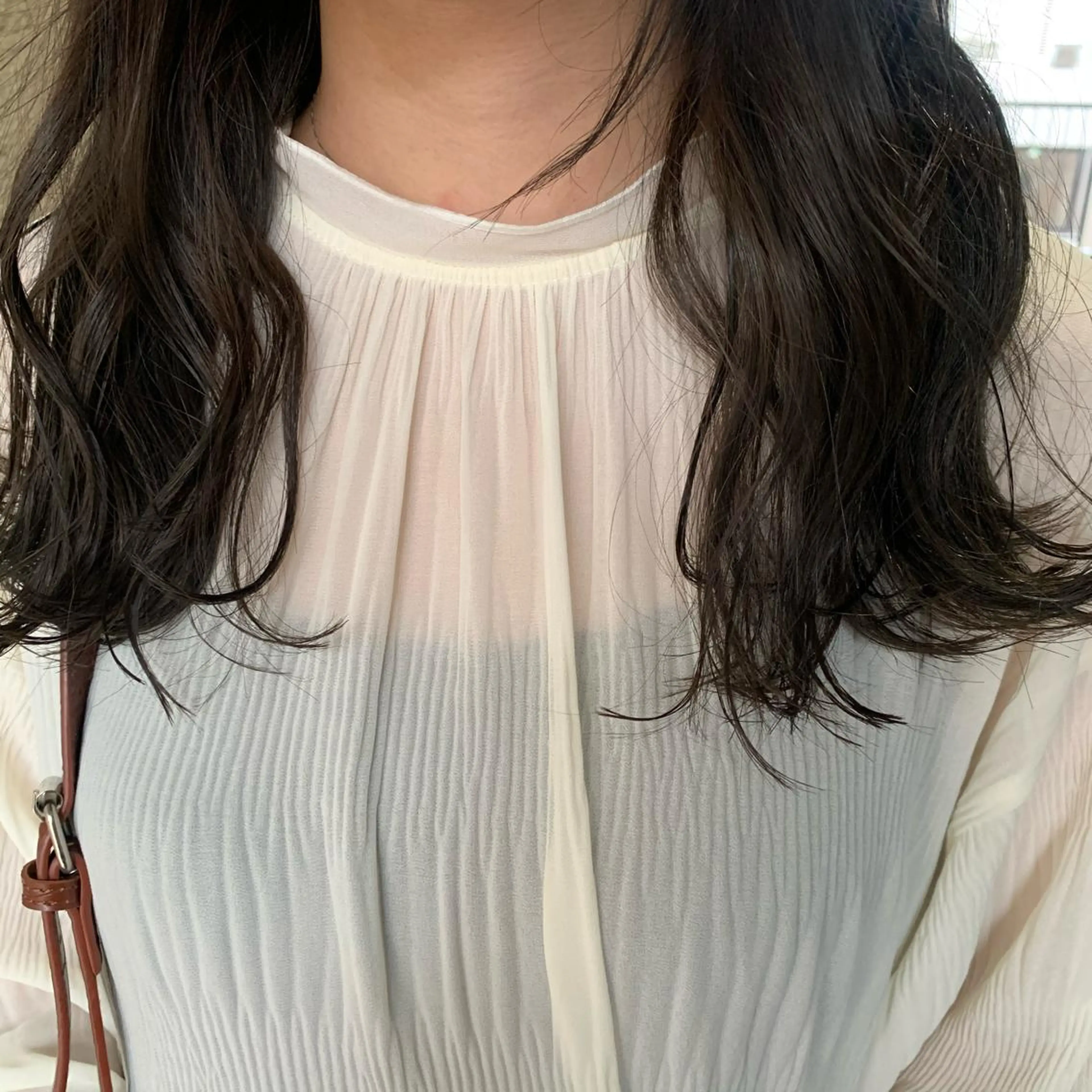 セミロング カラー 伸ばしかけ chouette/ 根本優希のヘアスタイル