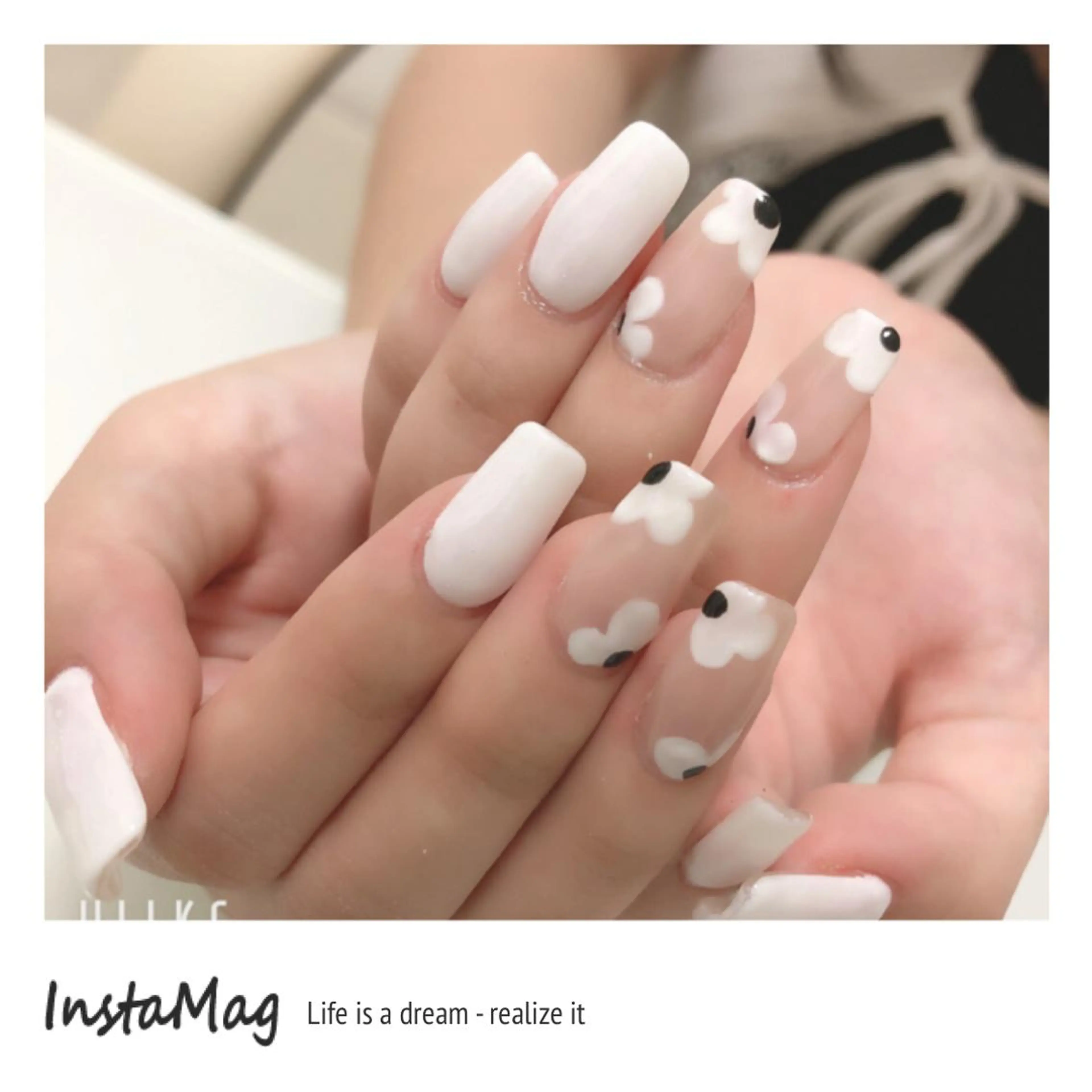 ネイル フラワーネイル ジェルネイル 持ち込み スカルプネイル 夏ネイル Azulsou 廣川愛のネイルデザイン