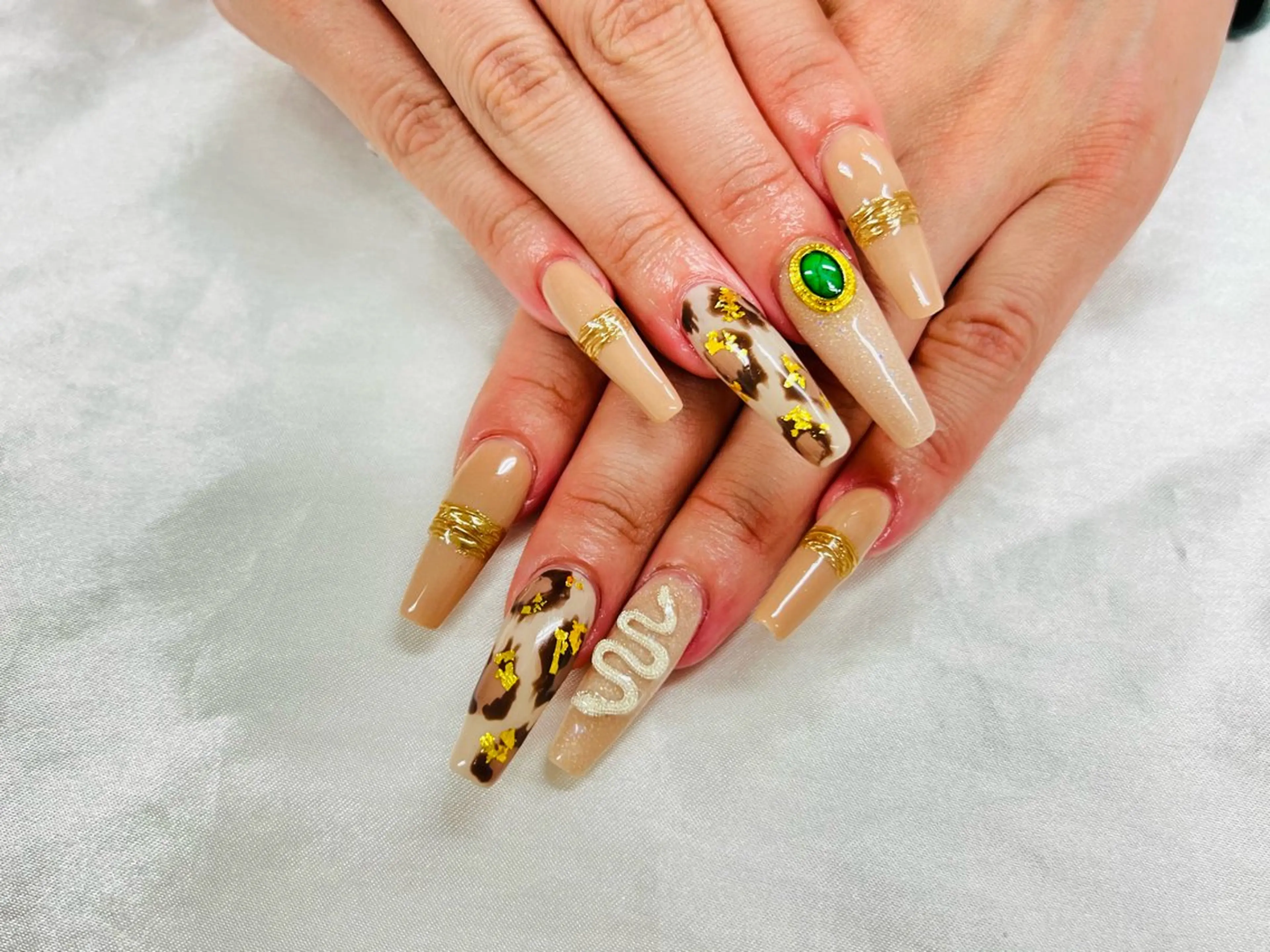 ネイル ユリシスネイル 担当近藤のネイルデザイン