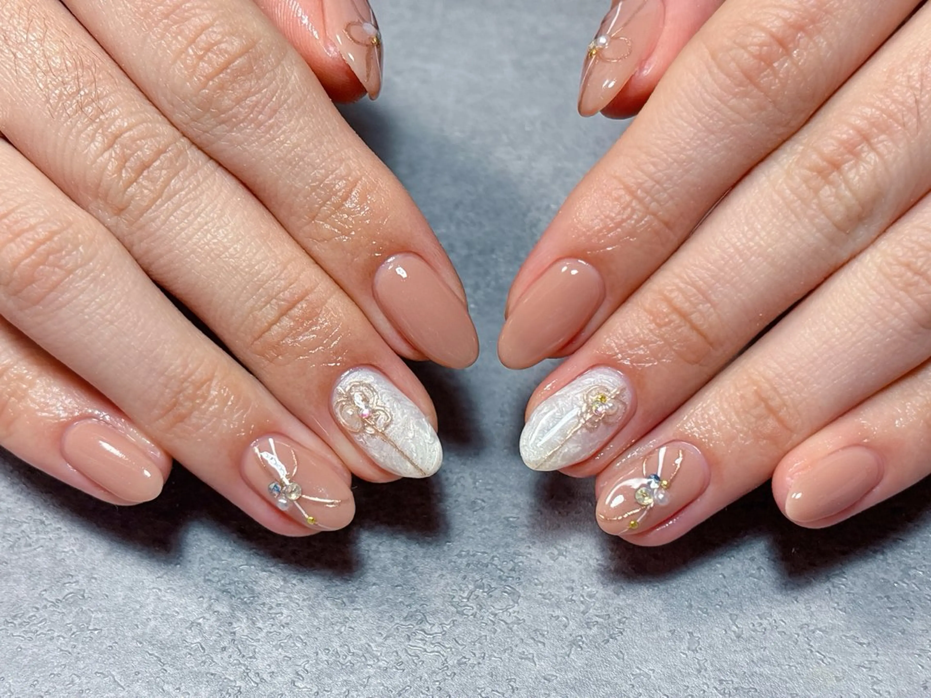 ネイル アートネイル マグネットネイル 冬ネイル クリスマス ハンドネイル ハンドケア ゆ か_Nails💫のネイルデザイン