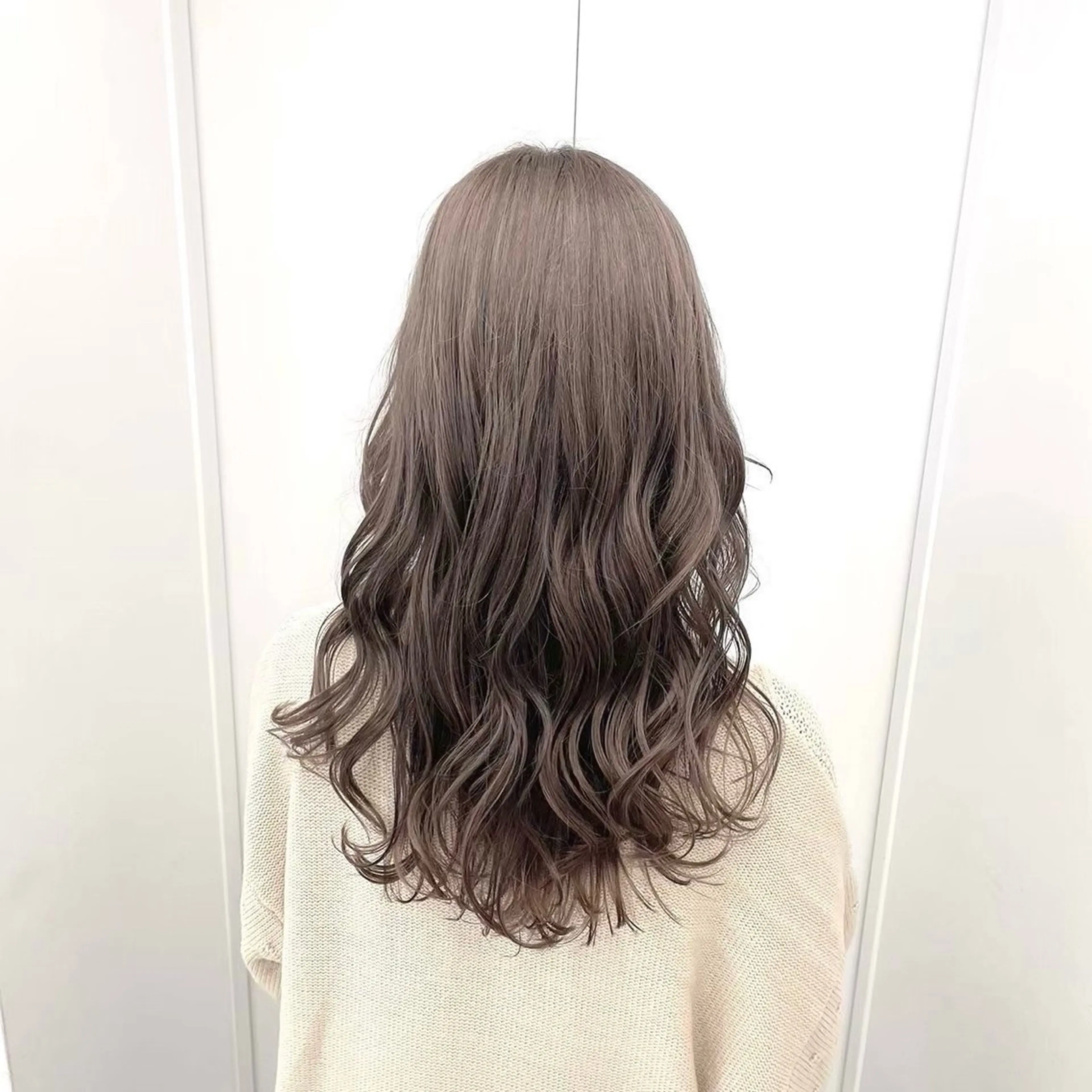 ロング カラー 大人っぽベージュ🤍 当日予約◎ヒロトのヘアスタイル