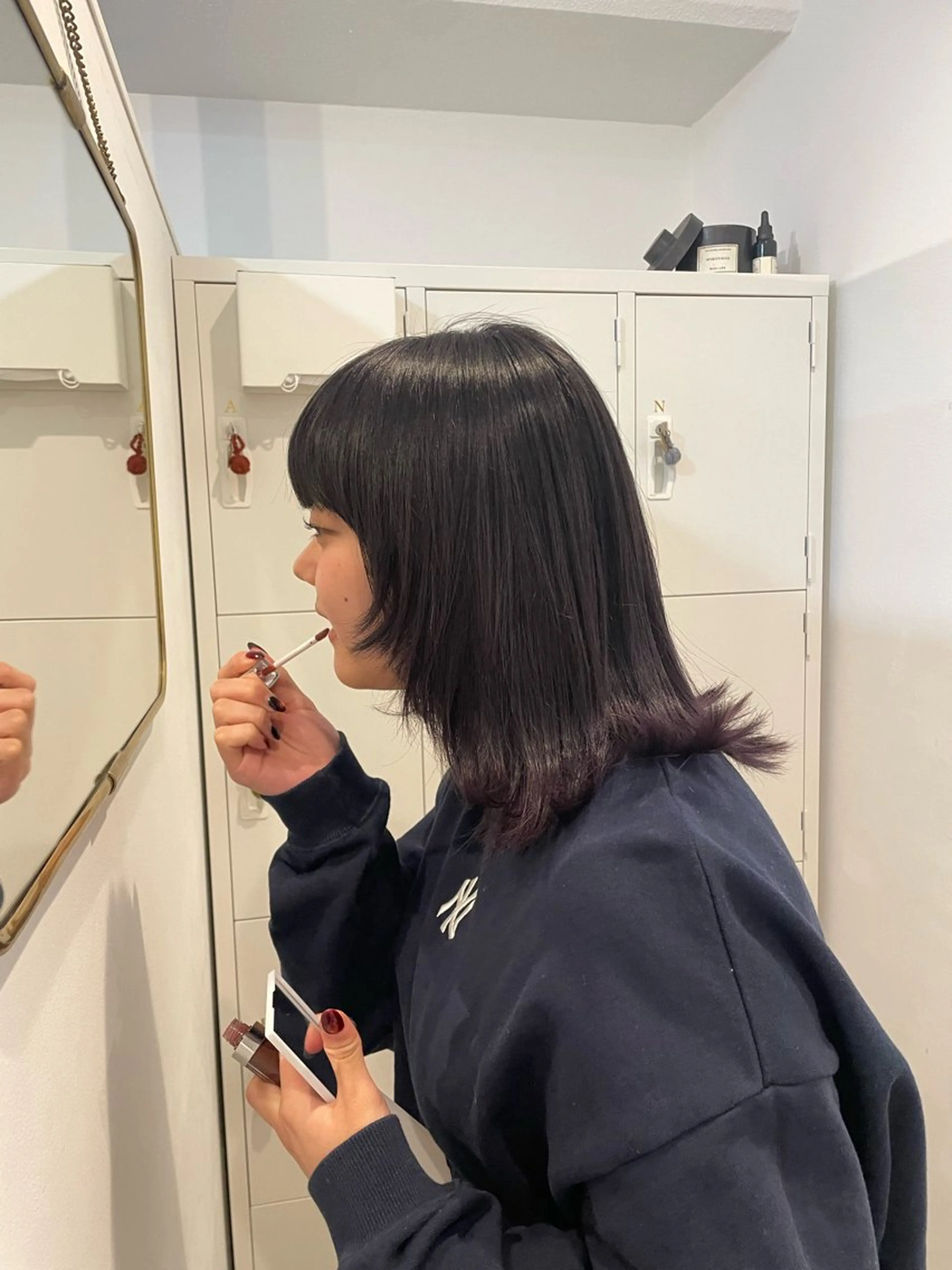 ミディアム カラー サクライ オトカのヘアスタイル