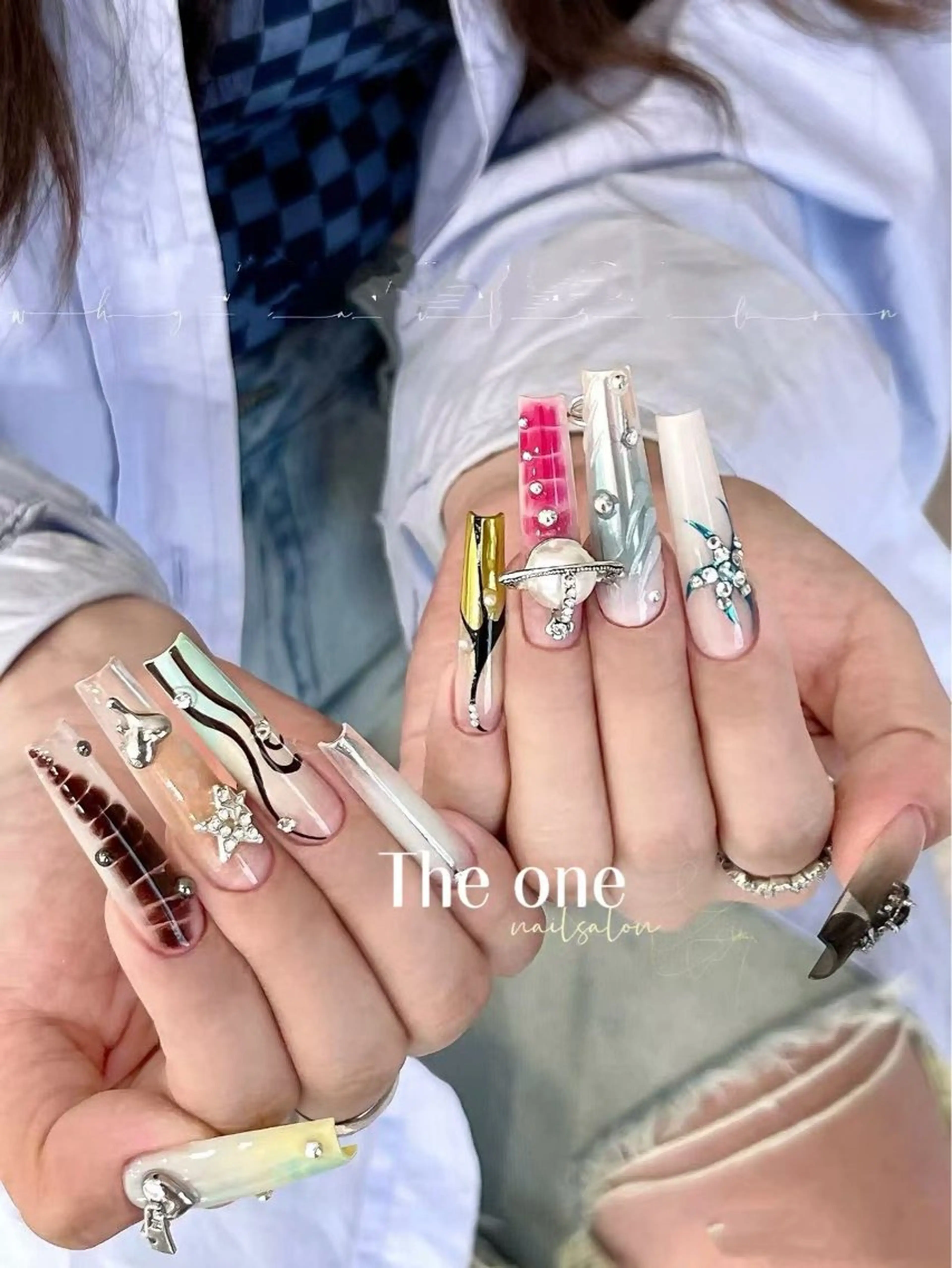 ネイル The oneアオイ アオイのネイルデザイン