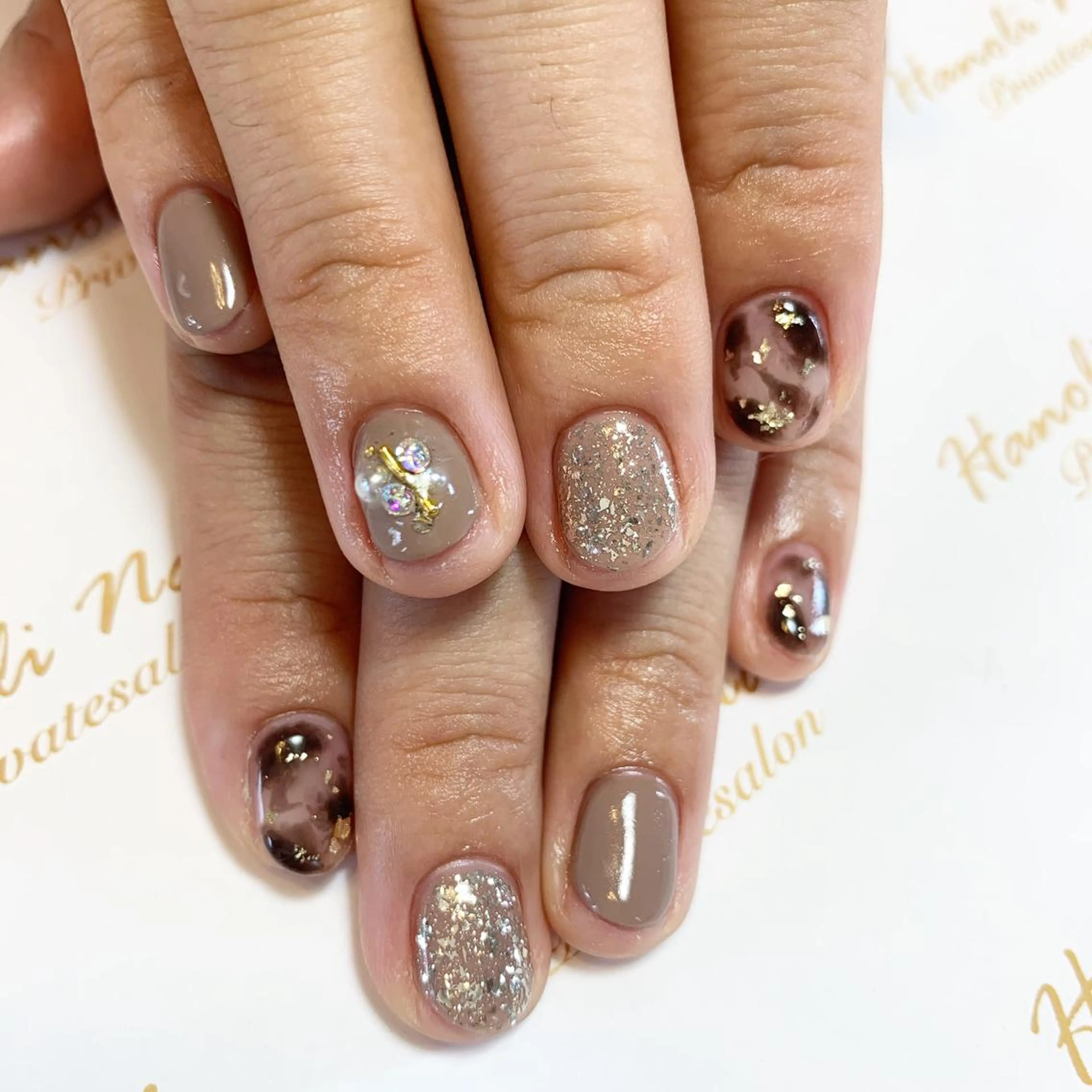 ネイル ハンドネイル 渡邊 亜貴のネイルデザイン