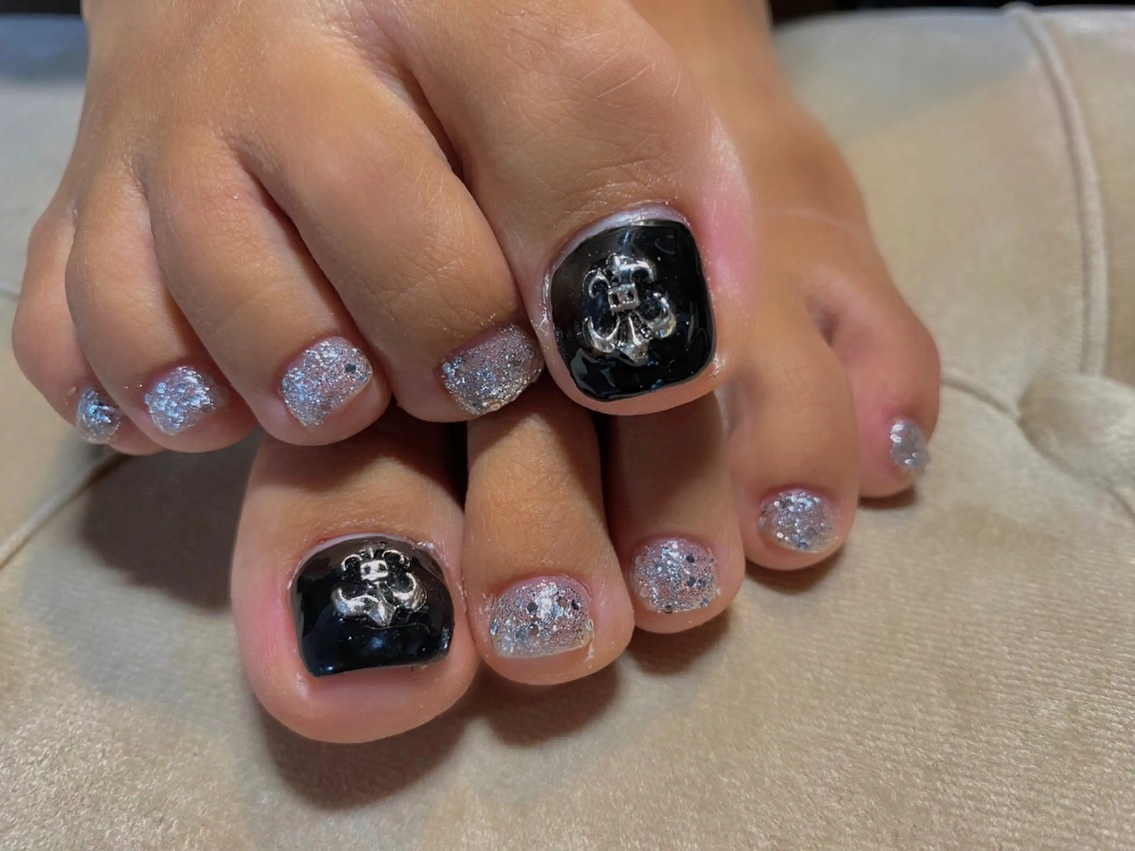 ネイル 持ち込み デコパーツが得意♪ ネイル/眉毛/エステの眉毛・アイブロウイメージ