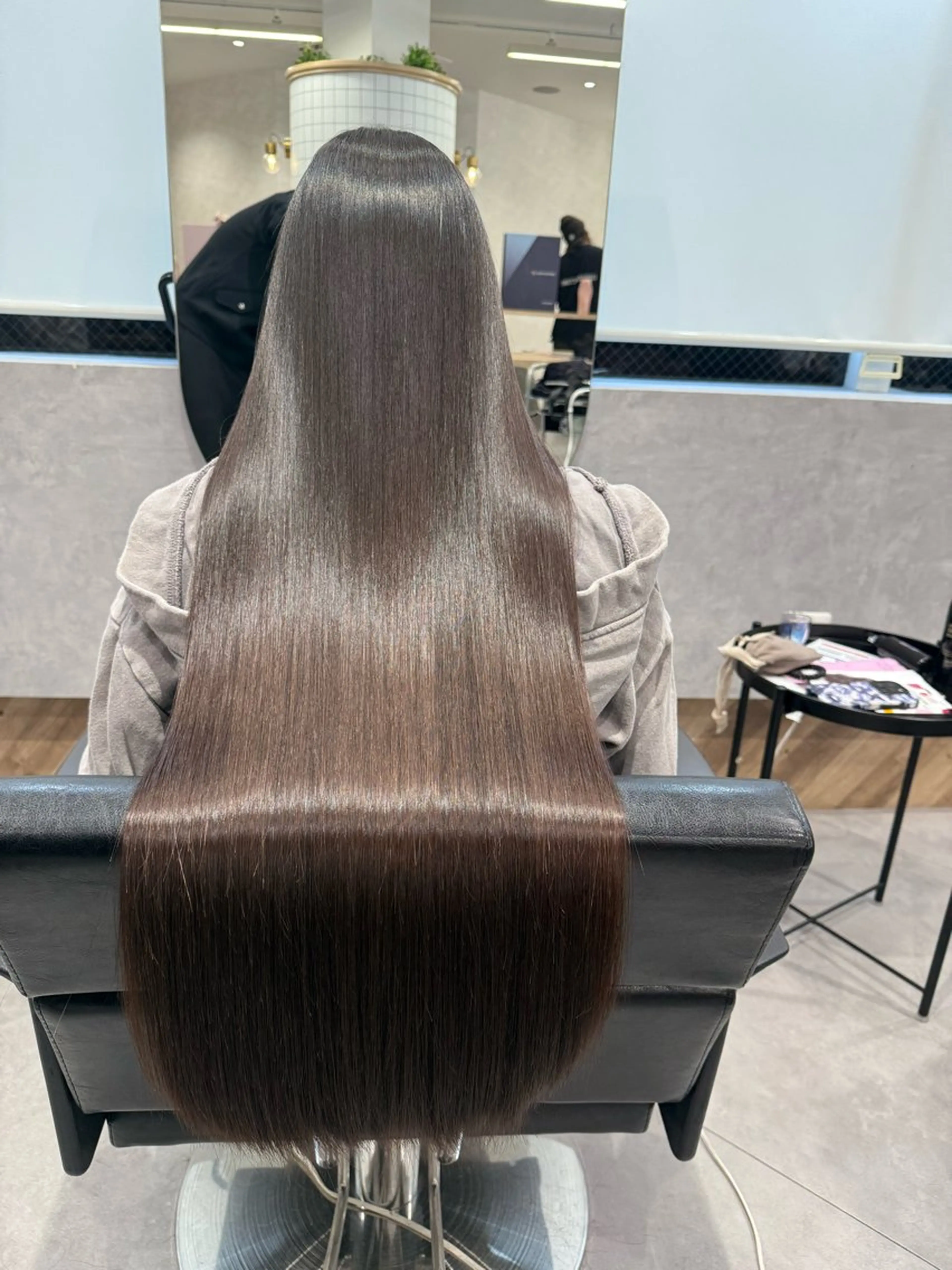 ロング 縮毛矯正 RAF TOKYO むっく ✂️✨／のヘアスタイル