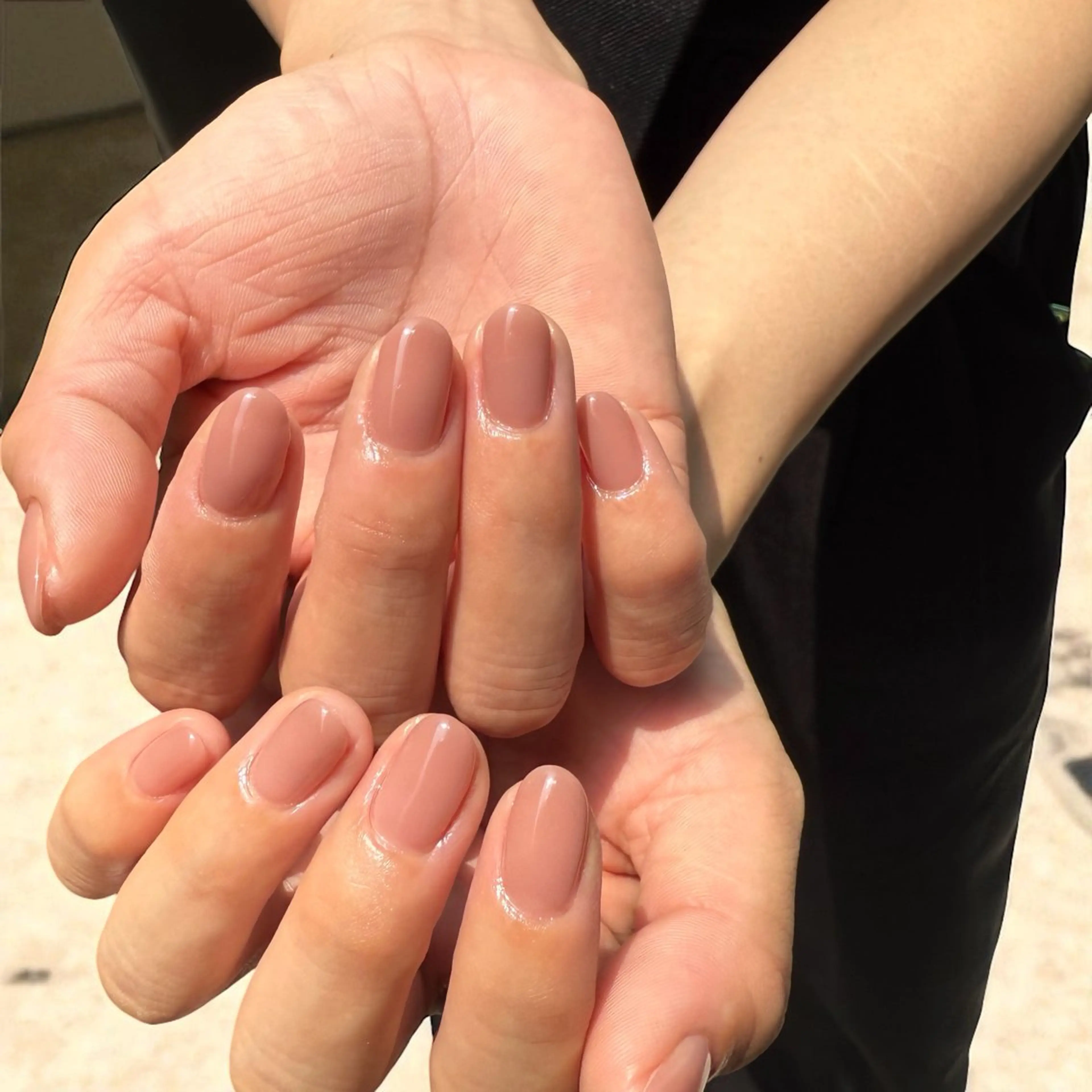 ネイル ハンドネイル ハンドケア emu nail所属・平井 彩香のネイルデザイン