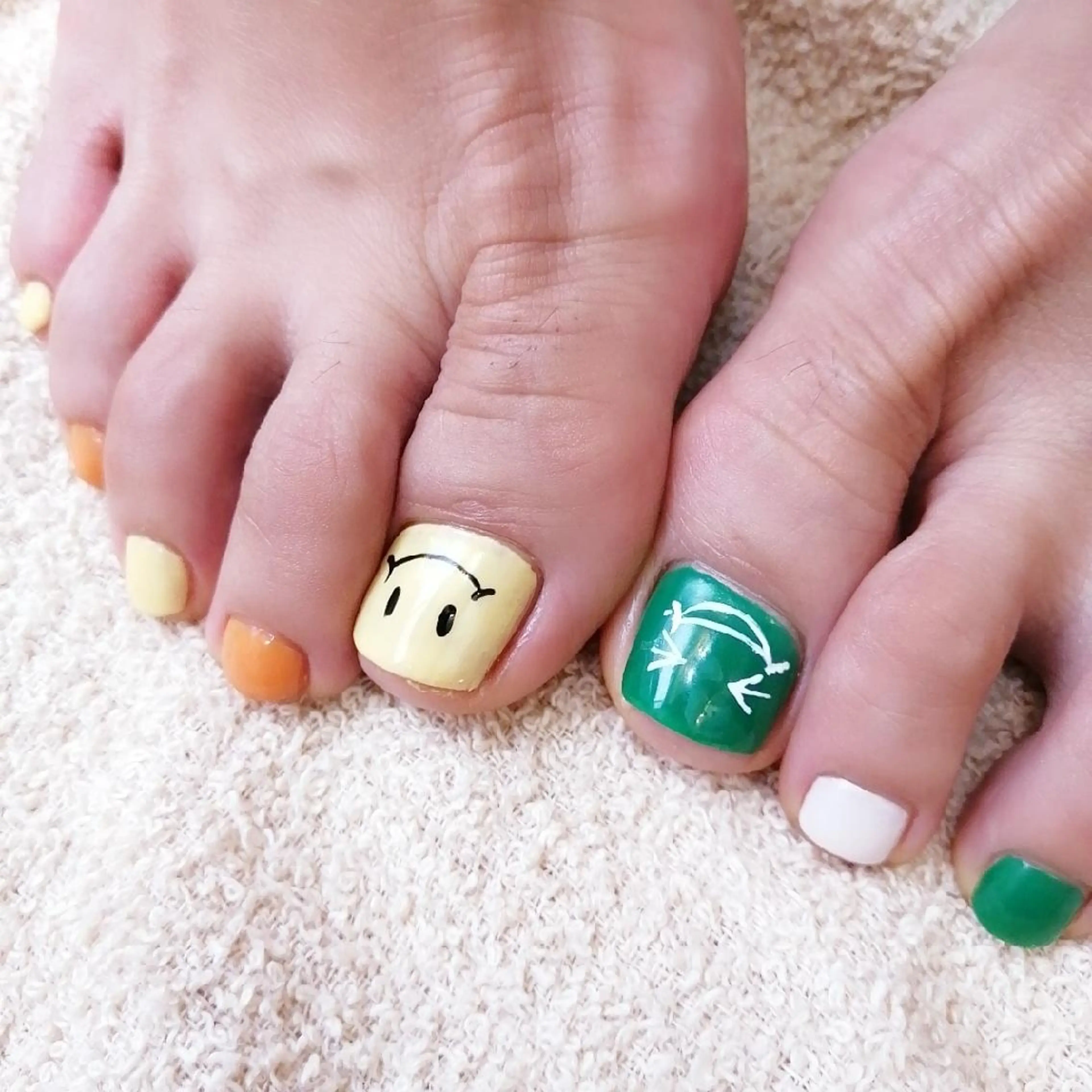 ネイル コエリネイル &エステのネイルデザイン