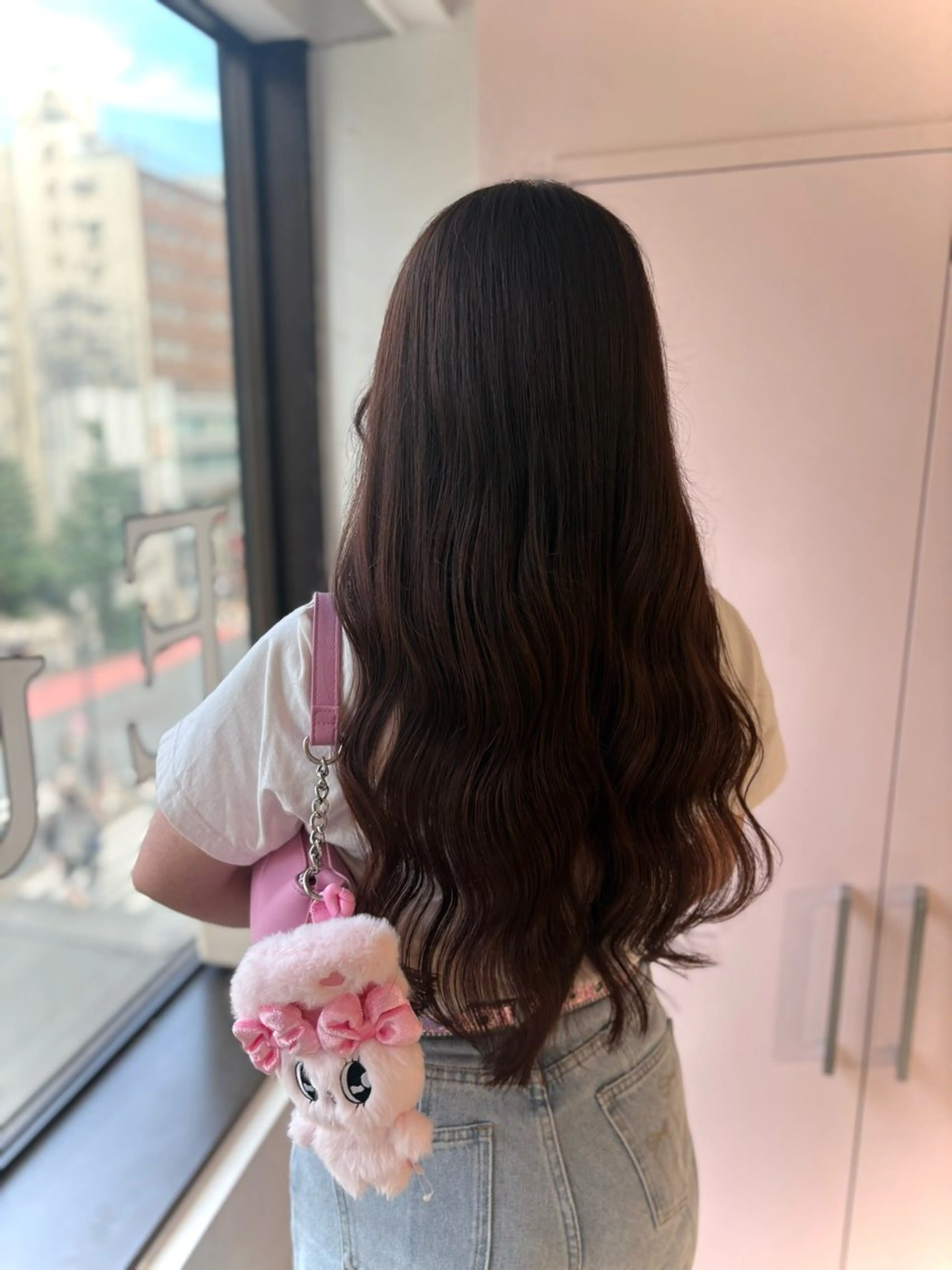 ロング カラー ブラウンカラー チョコレートブラウン ヘアカラー トリートメント 🎀艶髪/韓国❤︎ 新宿Kanaのヘアスタイル