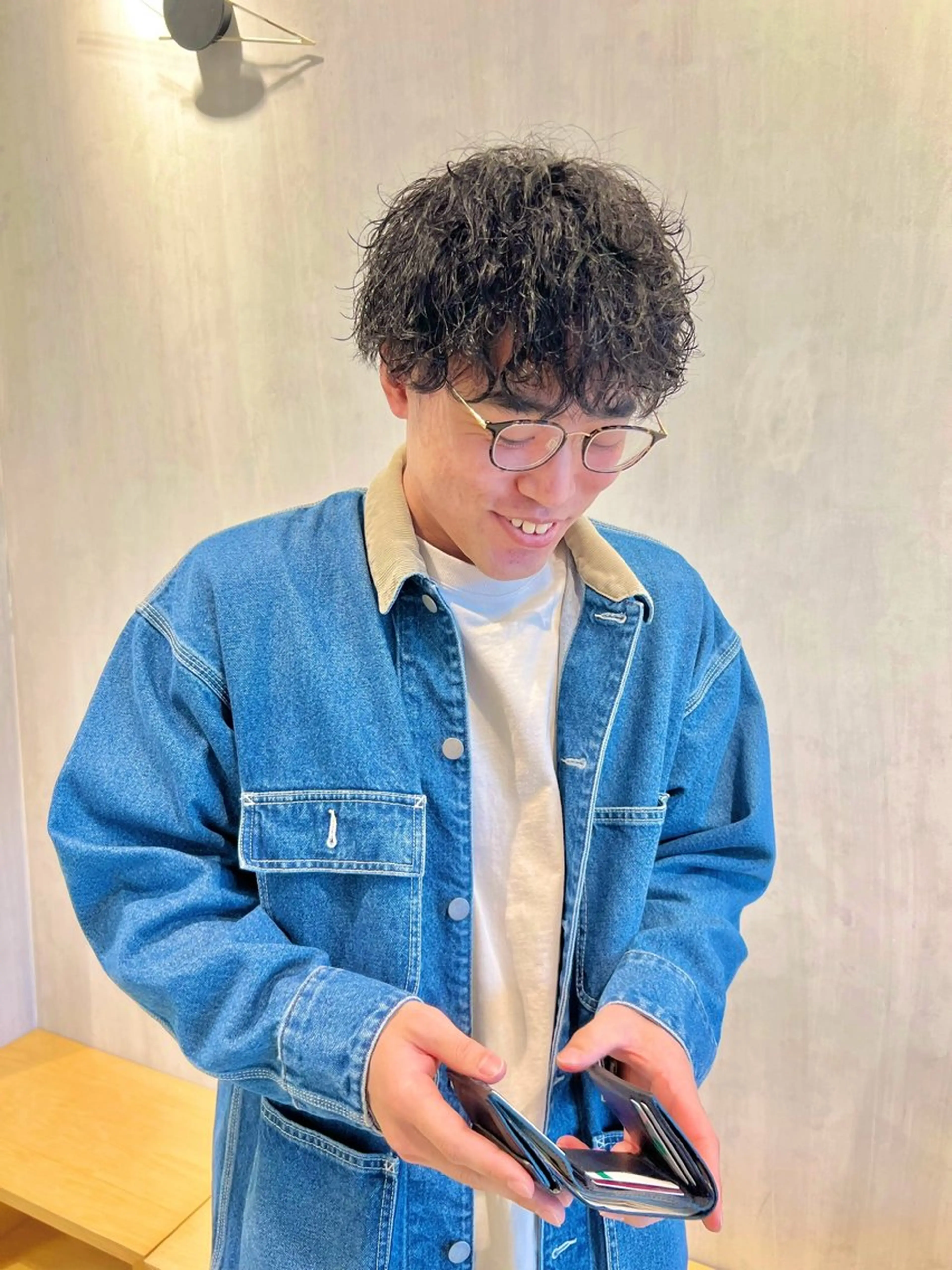 パーマ メンズ マッシュ メンズパーマ 刈り上げ 波巻きパーマ カット パーマ メンズパーマ 古川晴輝のヘアスタイル