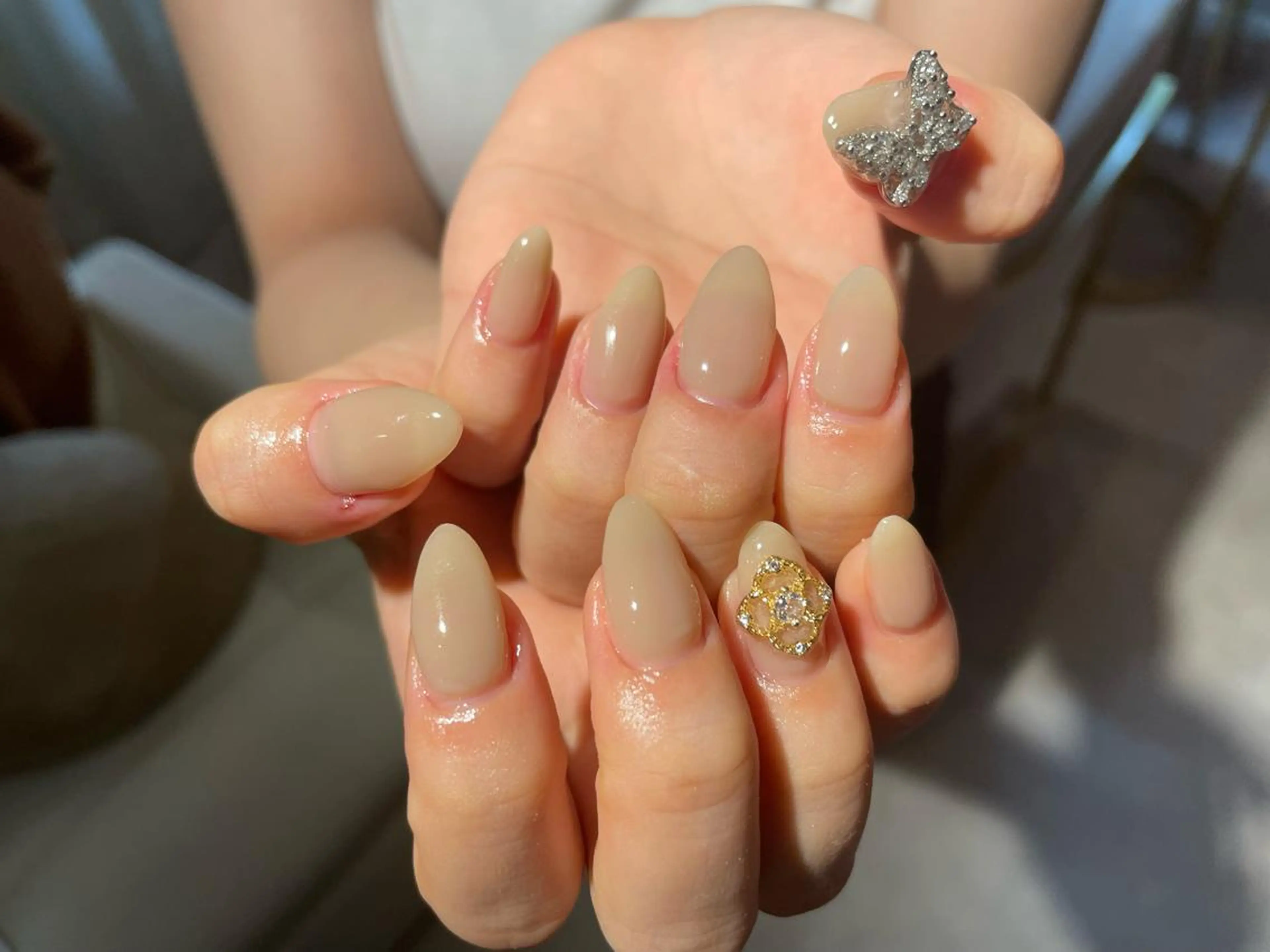 ネイル アイブロウ 眉カラー 長さ出し フラワーネイル フットネイル フレンチネイル Moana Nail 長さだし専門店のネイルデザイン