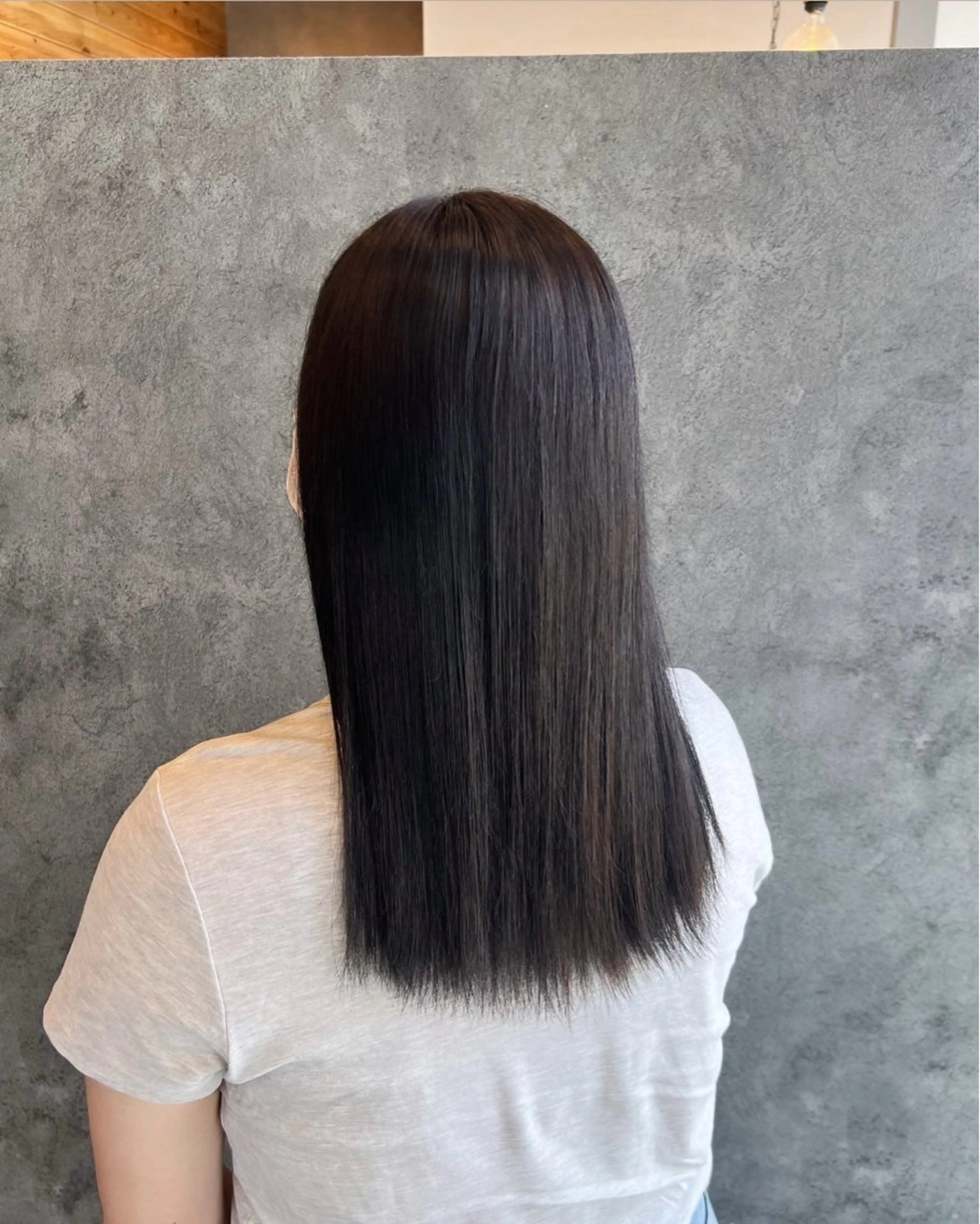 セミロング カラー ヘアカラー Lia / 郡山のヘアスタイル