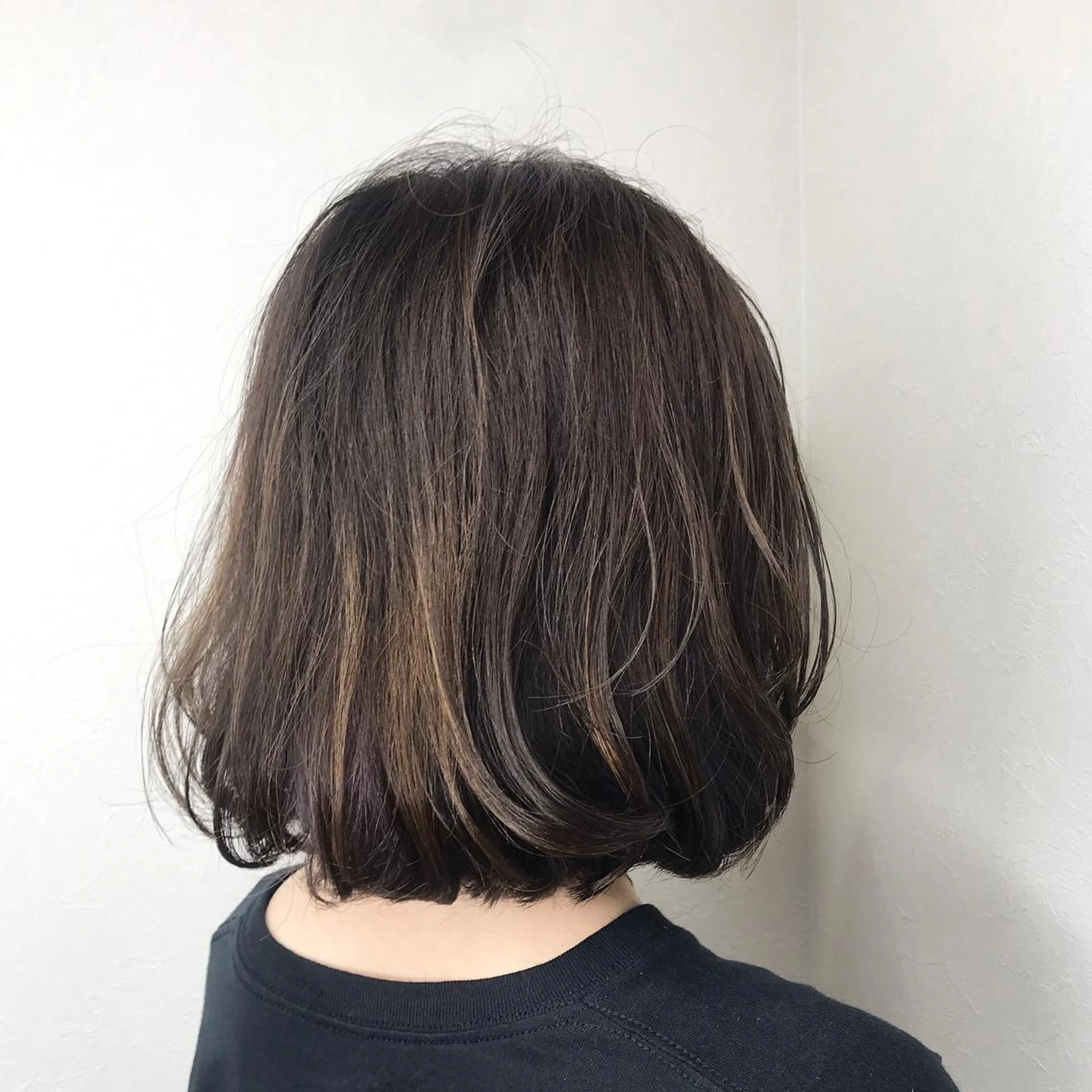 ショート カラー ラベンダーカラー ラベンダーグレー ボブ カット 柴田 祐輔のヘアスタイル