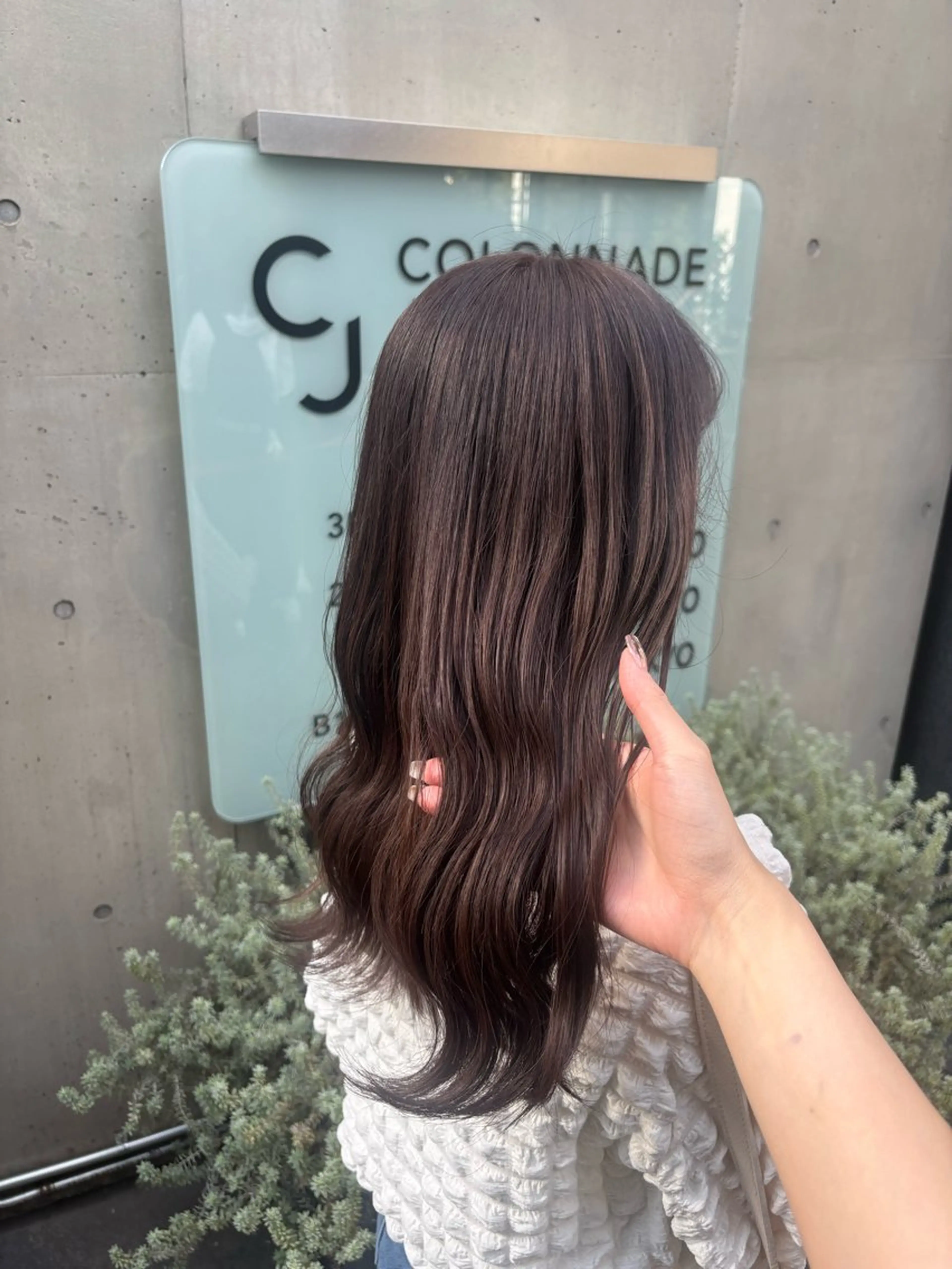 セミロング ヘアカラー ベージュ/グレージュ 🧸あやか/表参道のヘアスタイル