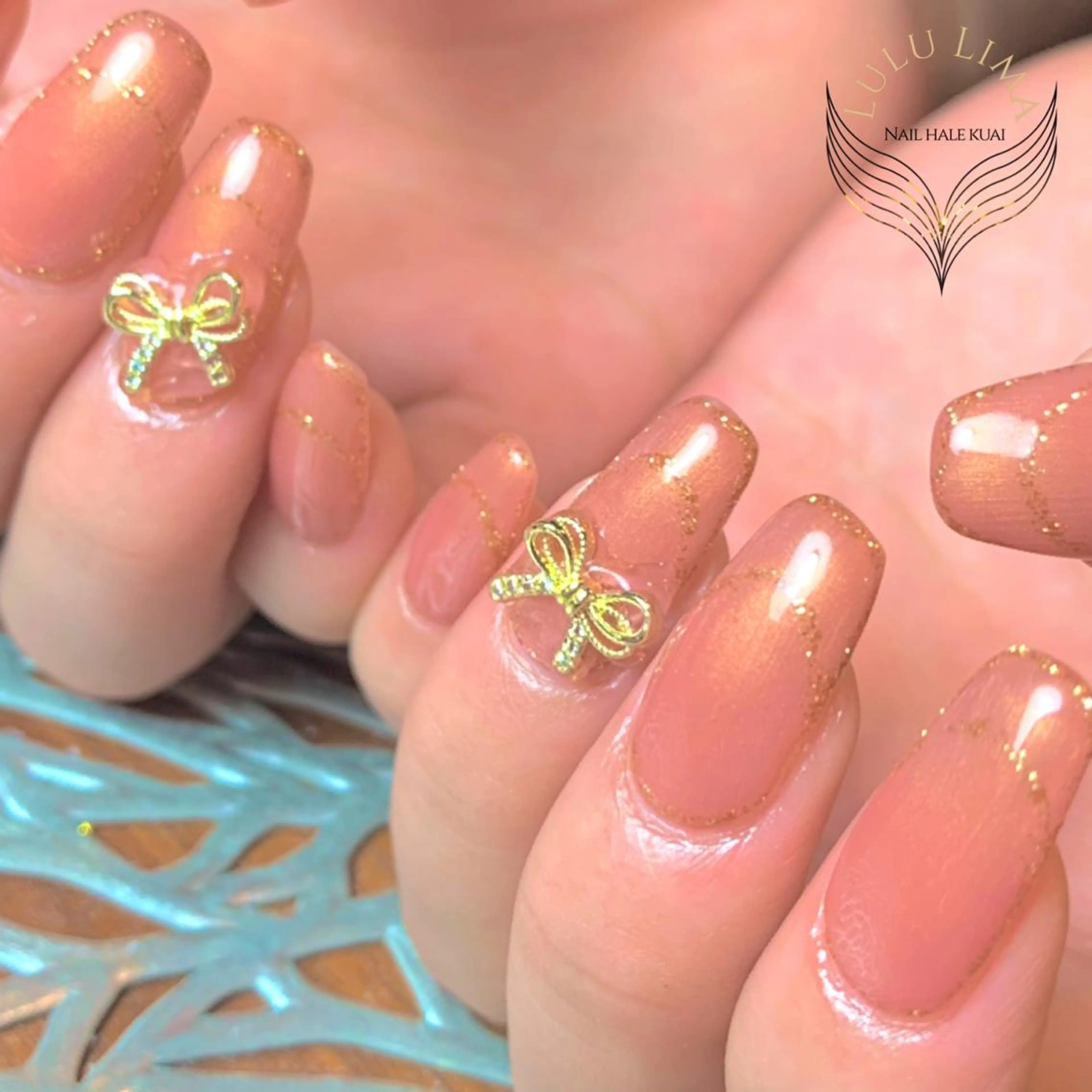 ネイル リボン ハンドネイル ハンドケア LULU LIMAのネイルデザイン