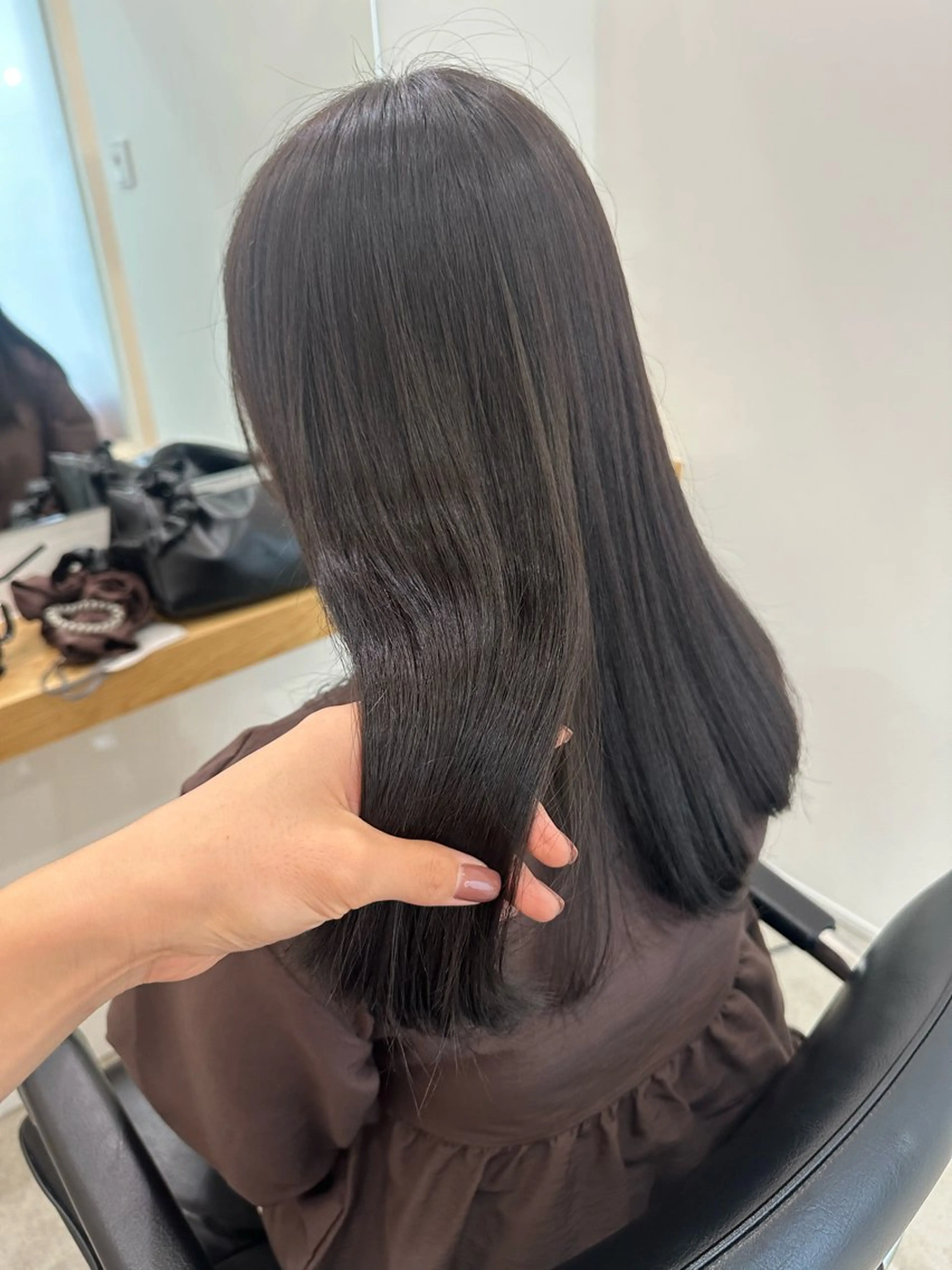 セミロング カラー ヘアカラー トリートメント 海外ヘア/透明感カラ ー🍒nao.のヘアスタイル