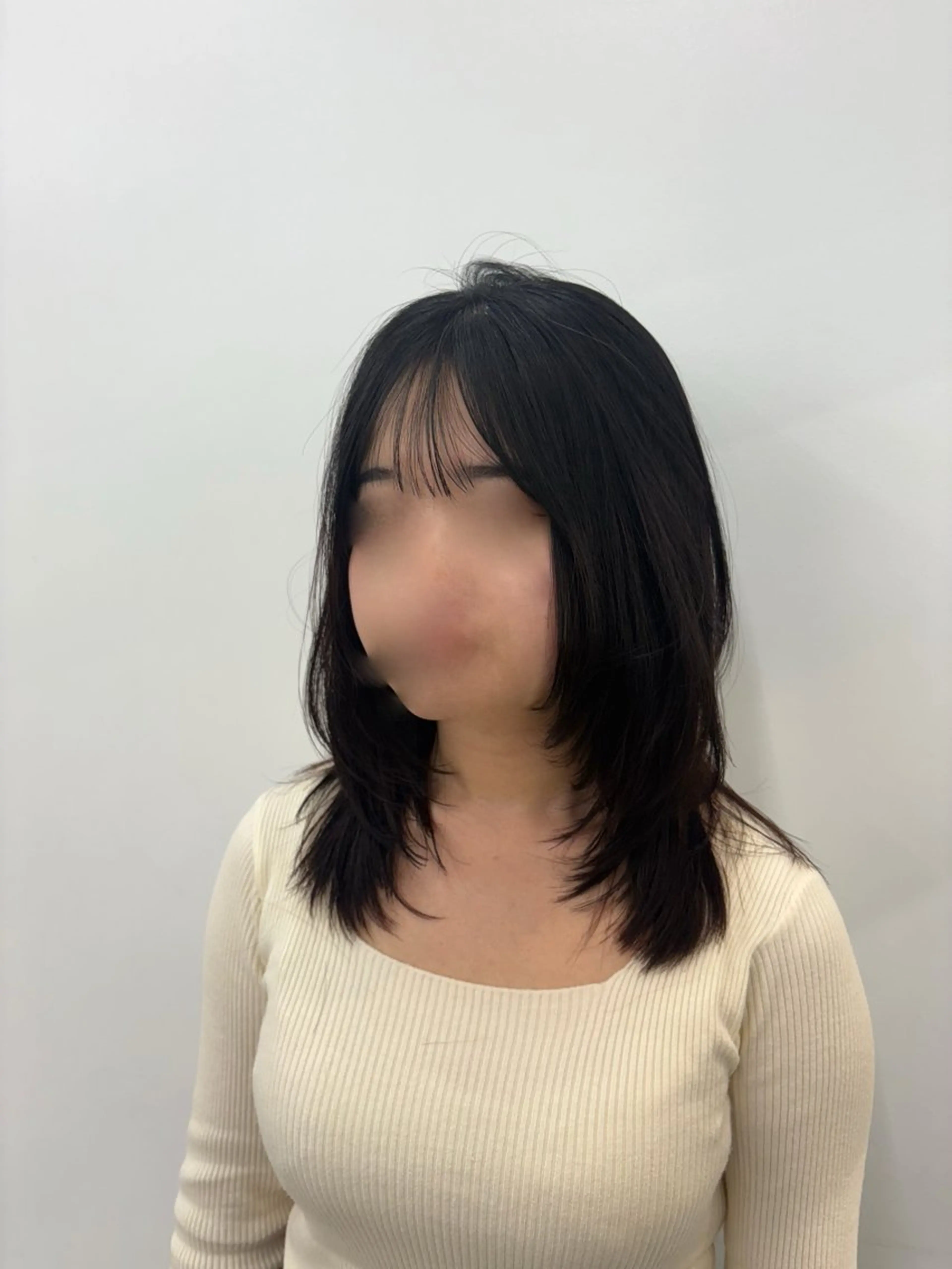ミディアム カラー カット ヘアカラー トリートメント 浅倉艶🐈‍⬛ /ウルフ/レイヤーのヘアスタイル
