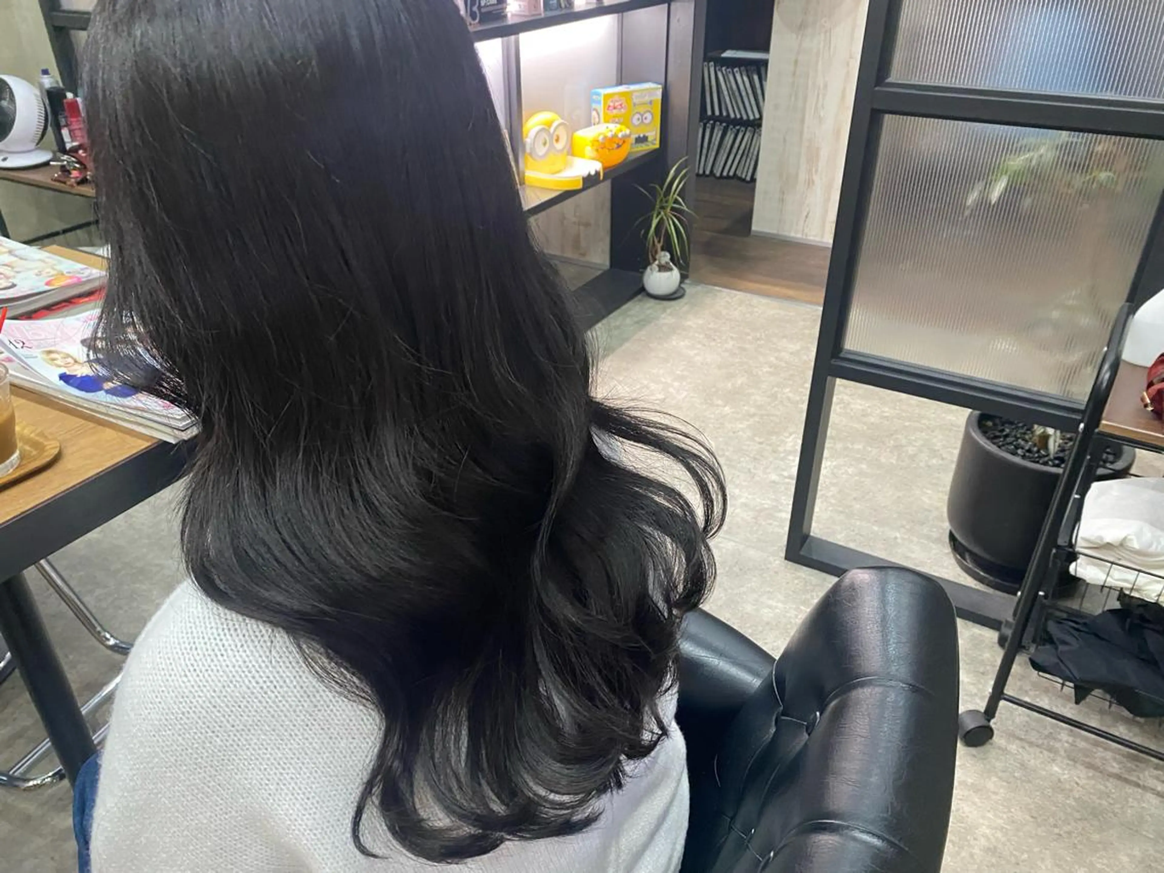 ロング カラー ヘアカラー 柔らかカラー🥛 mayucoのヘアスタイル