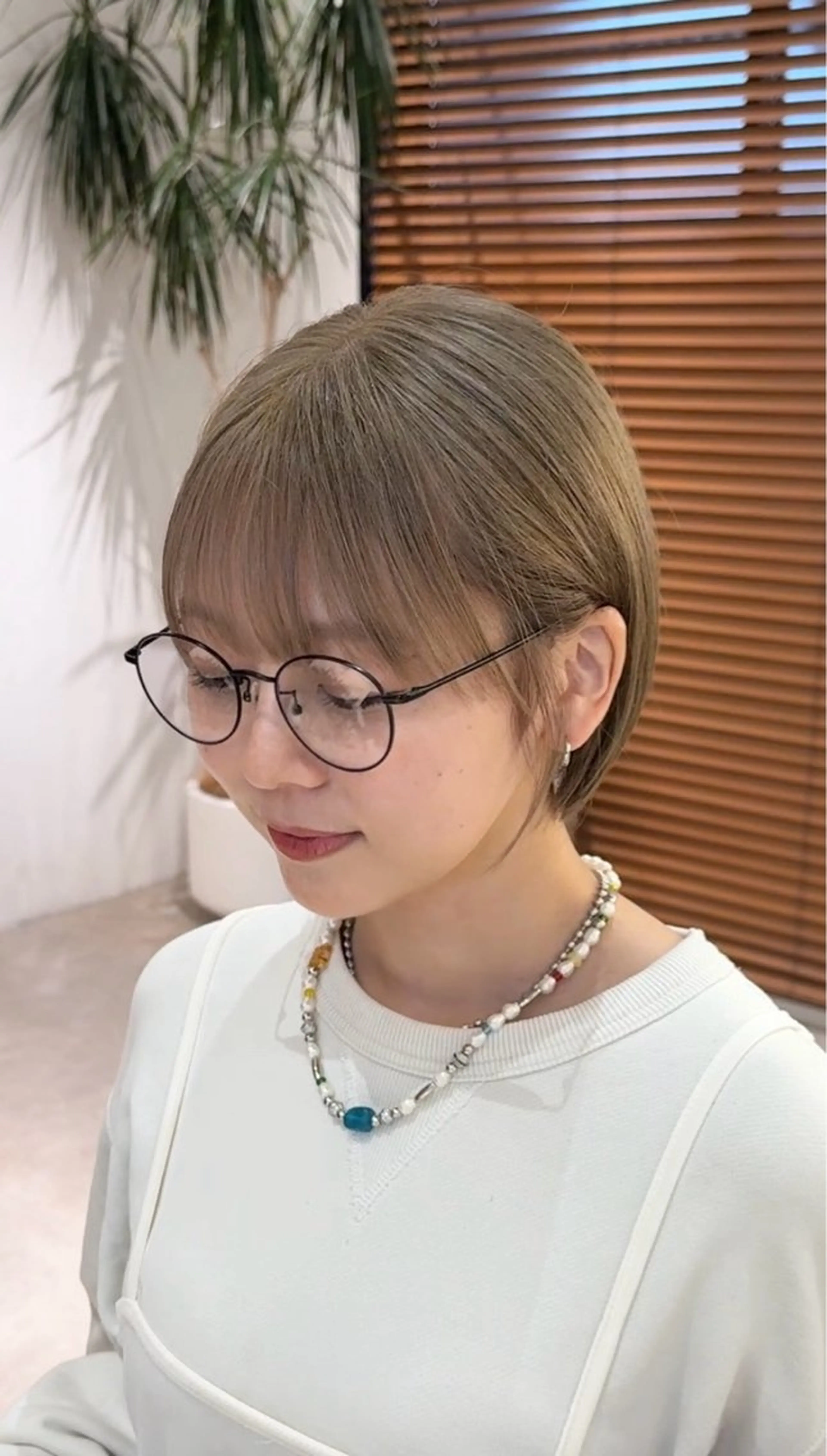 ショート カラー 切りっぱなしボブ ショートボブ ショートレイヤー ハンサムショート 丸みショート カット ヘアカラー トリートメント 渋谷ボブ/ショート 特化田中航平のヘアスタイル