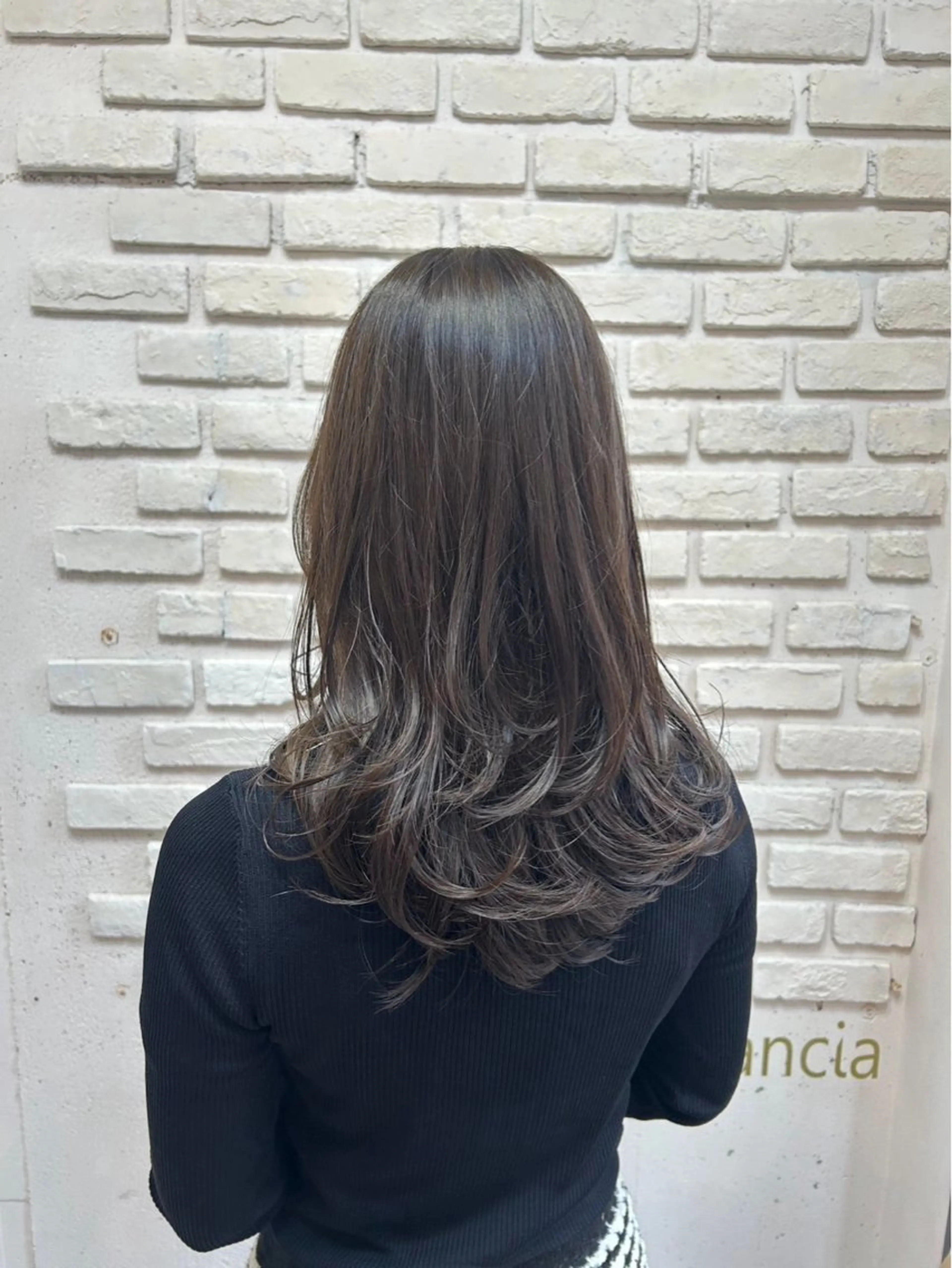 [平日限定]ロングレイヤーカット💇‍♀️  2㎝以上切らせていただける方❗️の写真