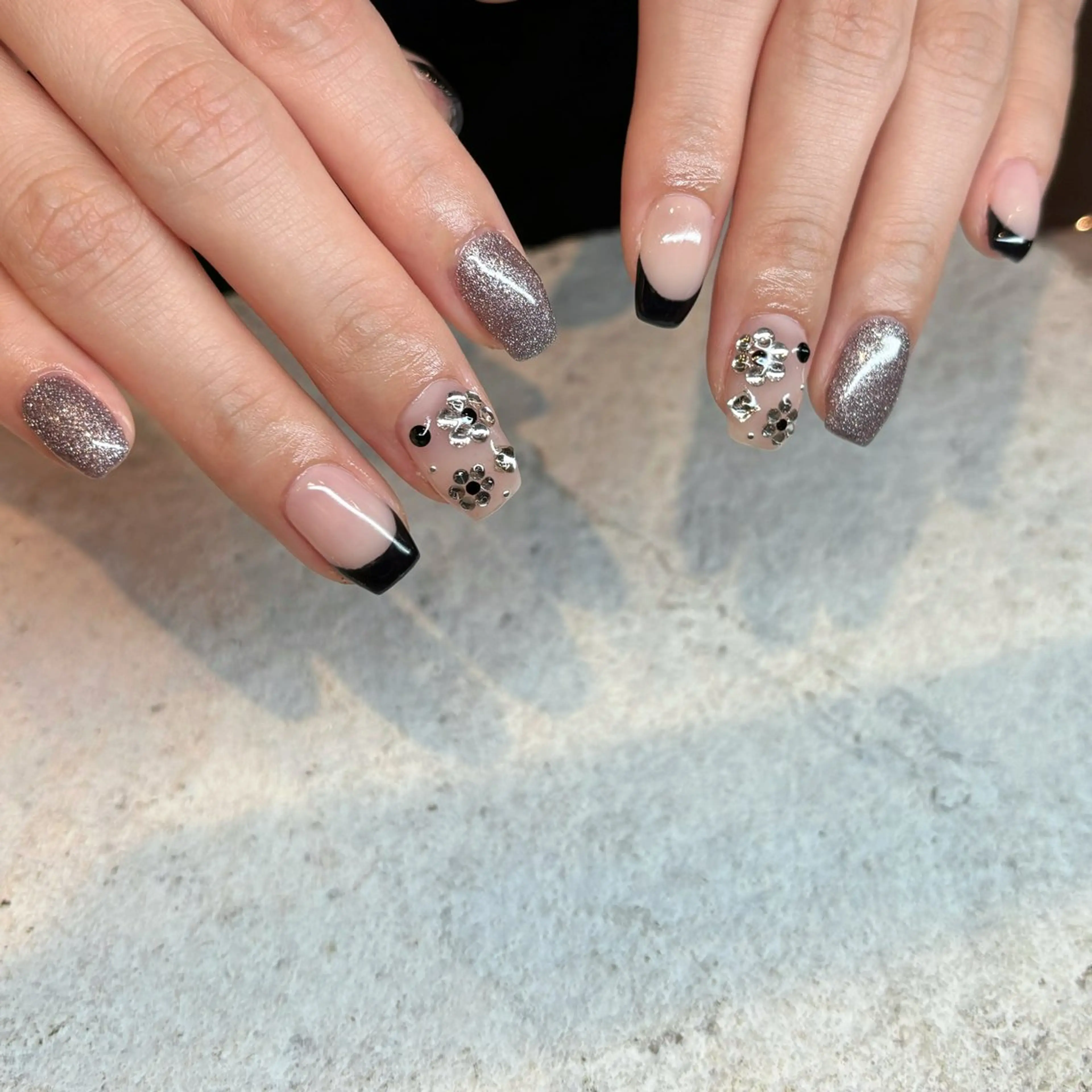 ネイル フラワーネイル フレンチネイル HONOKA W 【深江橋店】のネイルデザイン