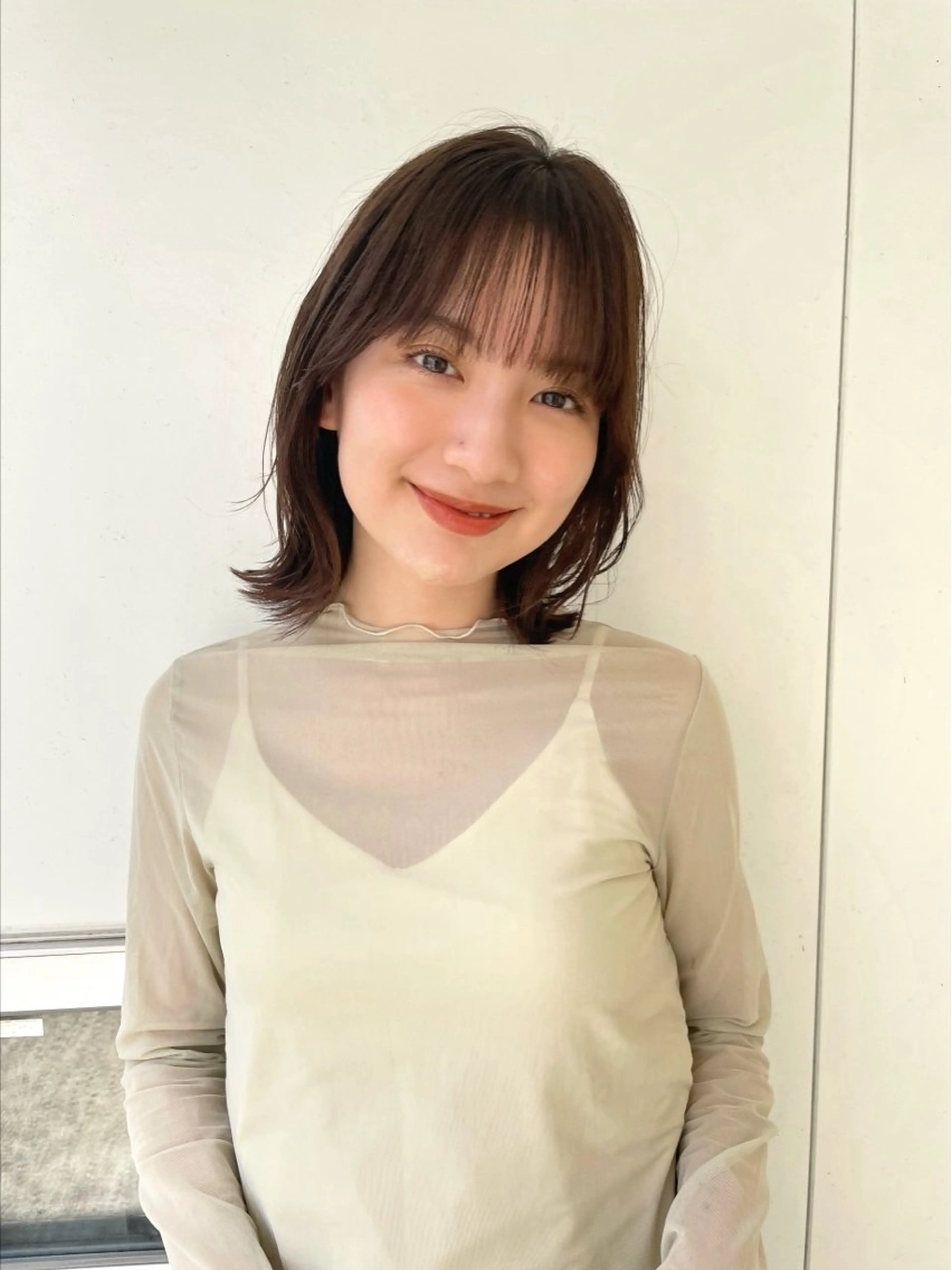 ミディアム カラー 切りっぱなしボブ ボブレイヤー ボブ くびれヘア 顔まわりレイヤー カット ヘアカラー 結べるレイヤーボブ くびれLady表参道のヘアスタイル