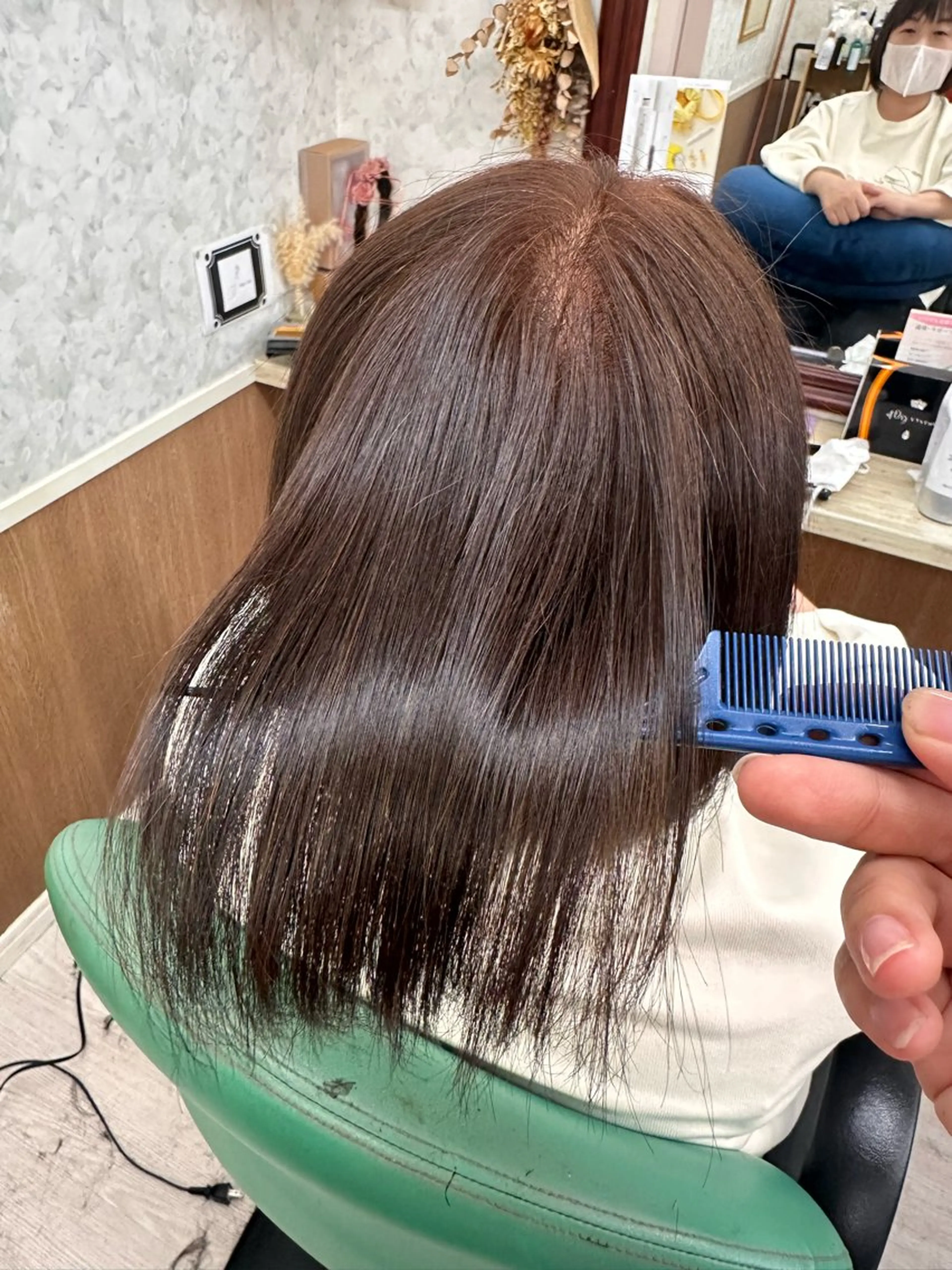 ミディアム カラー カット ヘアカラー ヘッドスパ 髪質改善のプロ✨りな さんのヘアスタイル