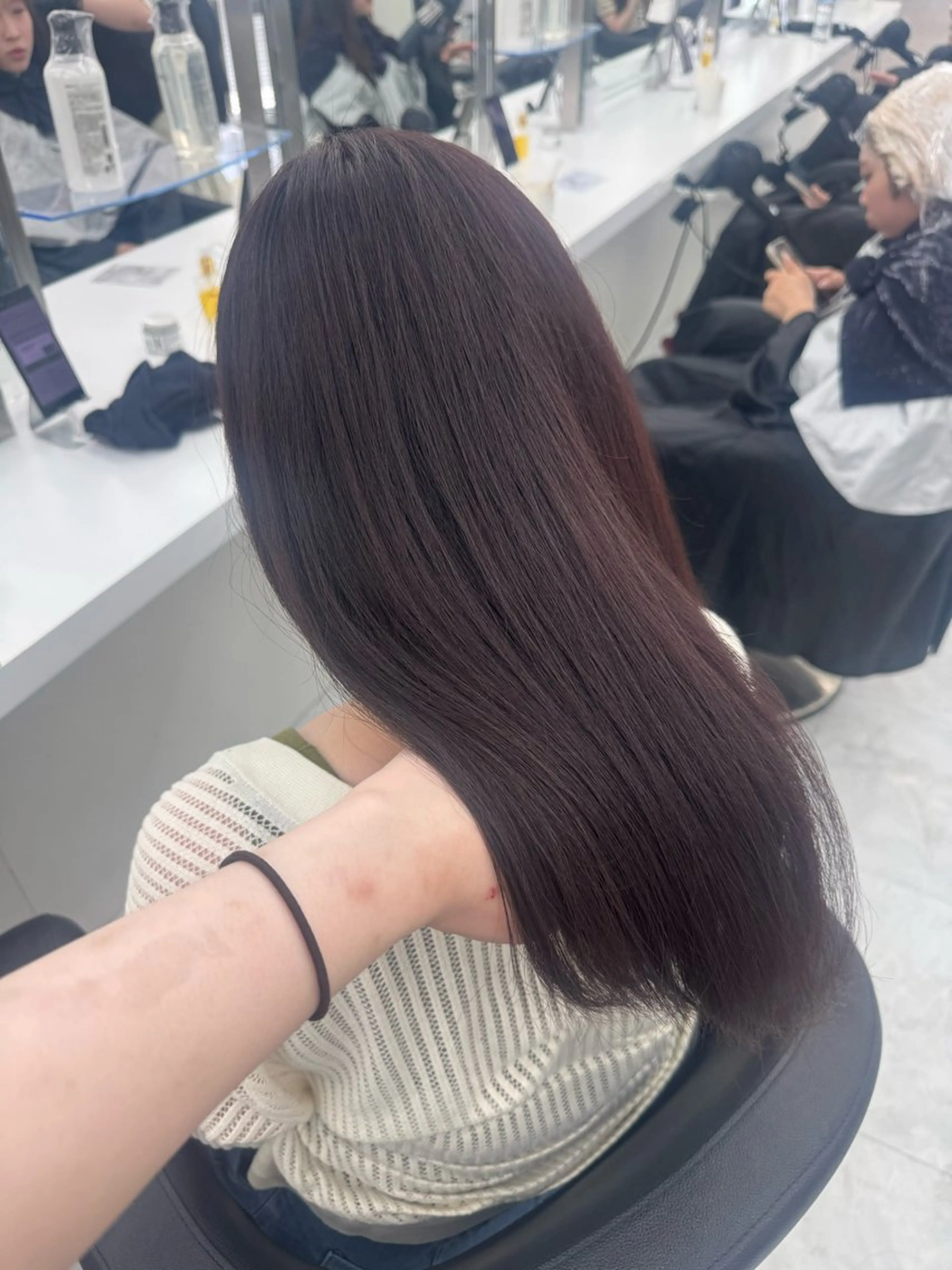 カラー ヘアカラー トリートメント 韓国上品ヘア🤍 ARISA🤍のヘアスタイル